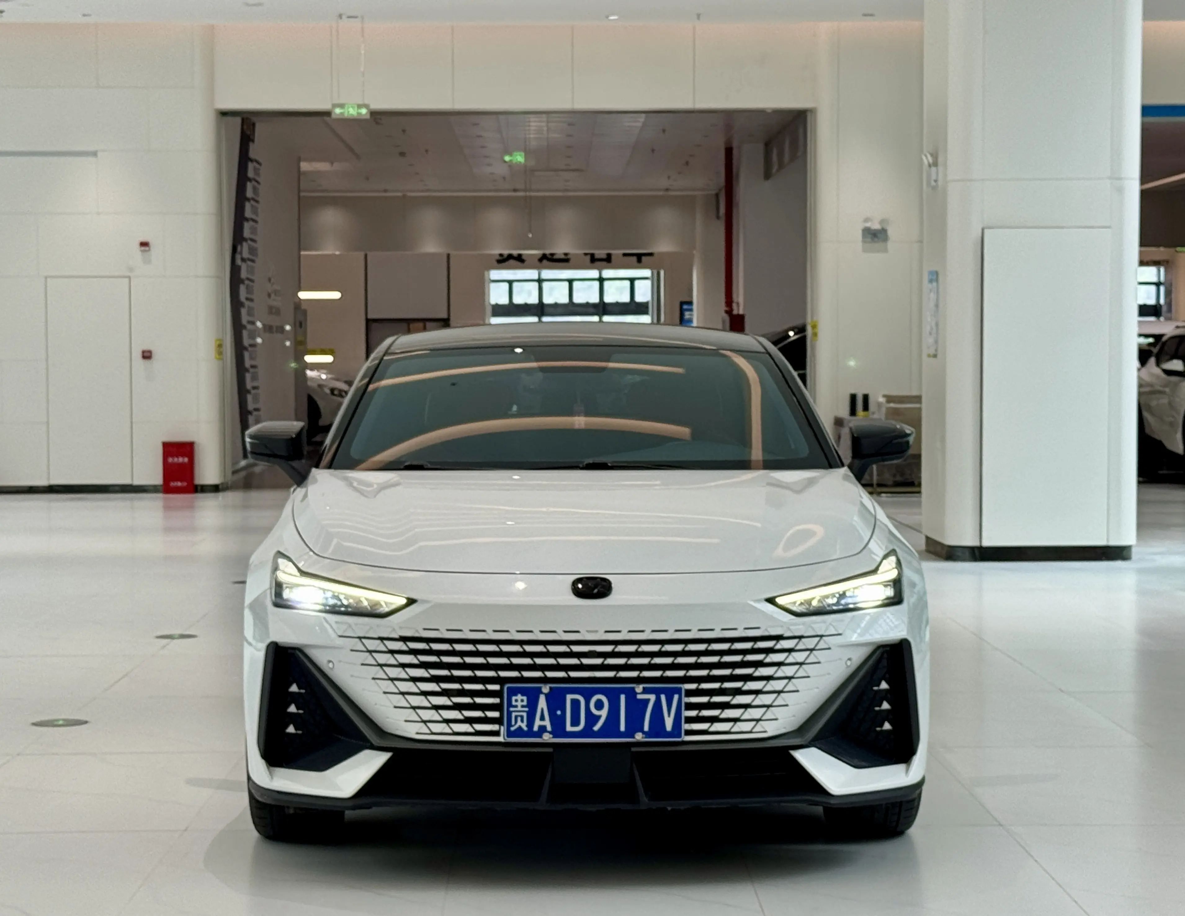 Changan UNI-V