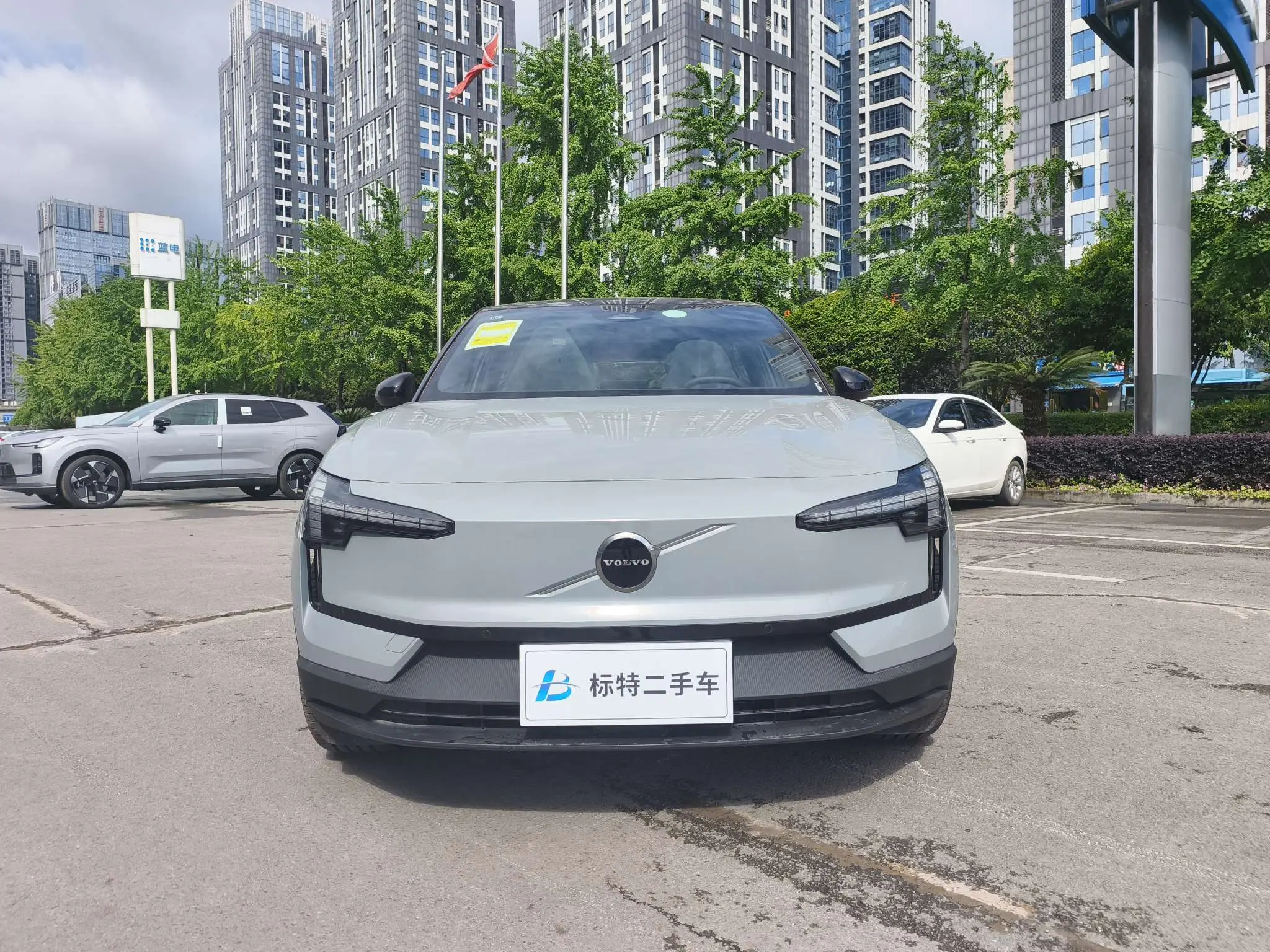 Volvo EX30