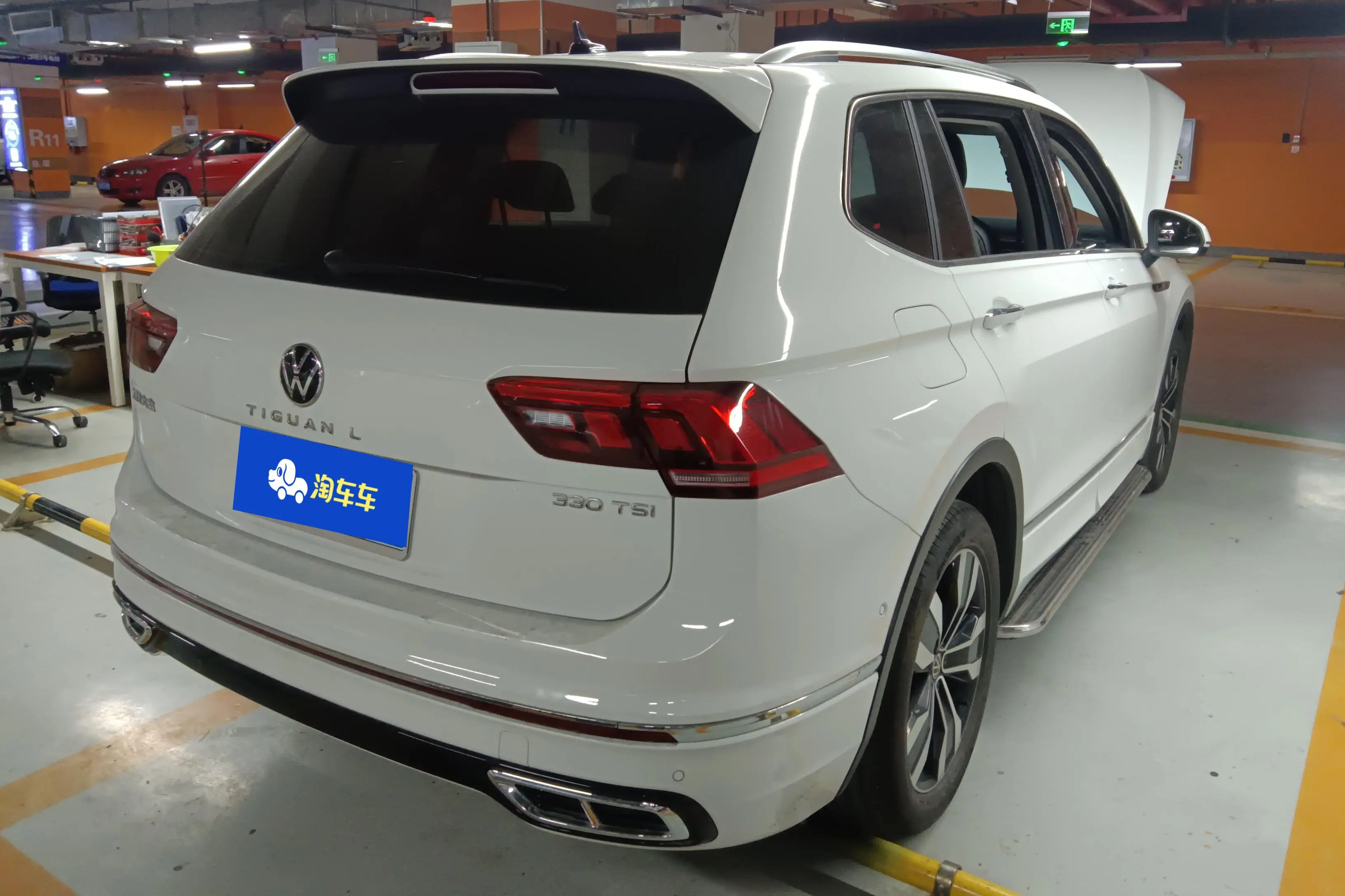 Volkswagen Tiguan L