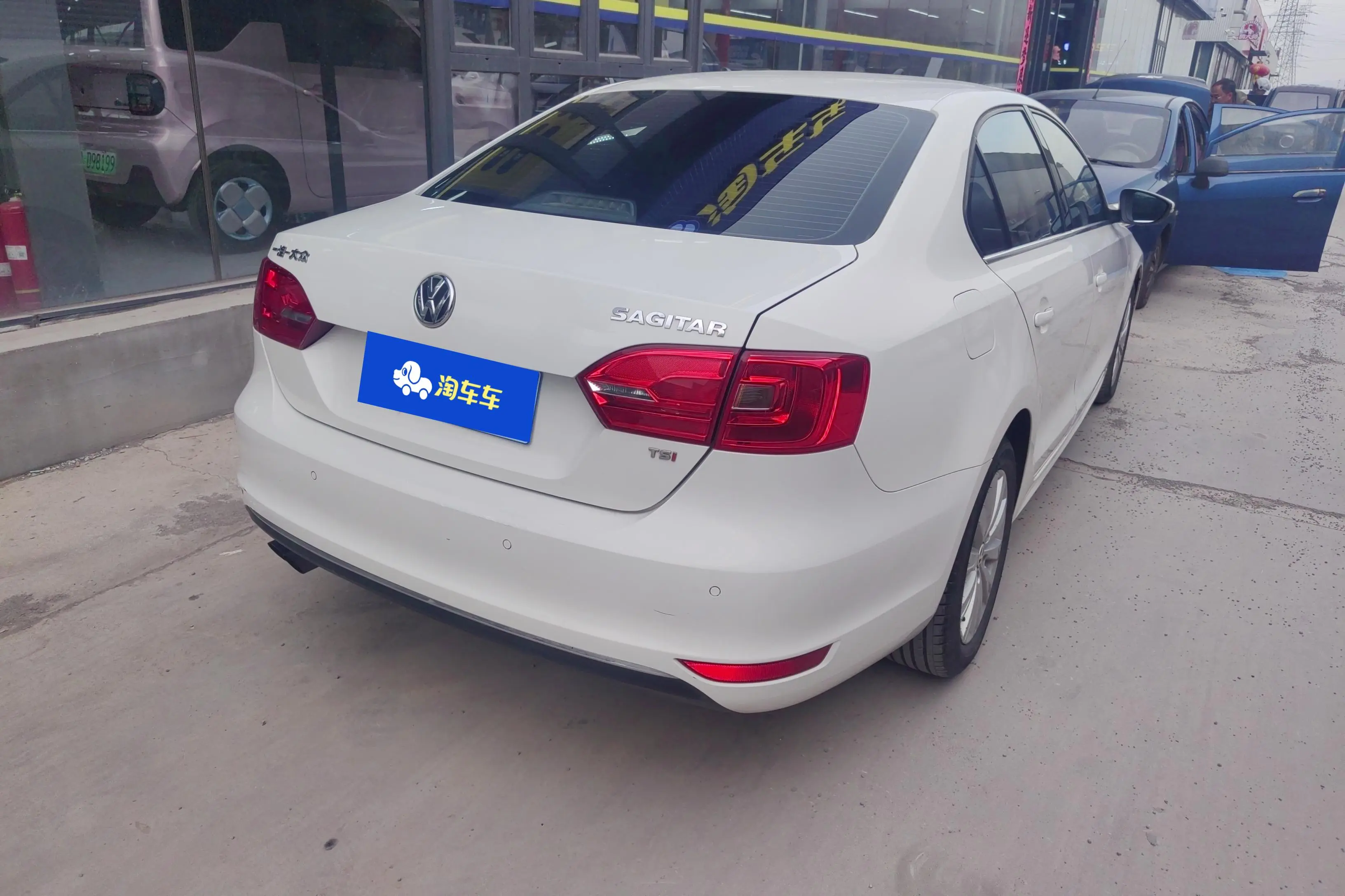 Volkswagen Sagitar