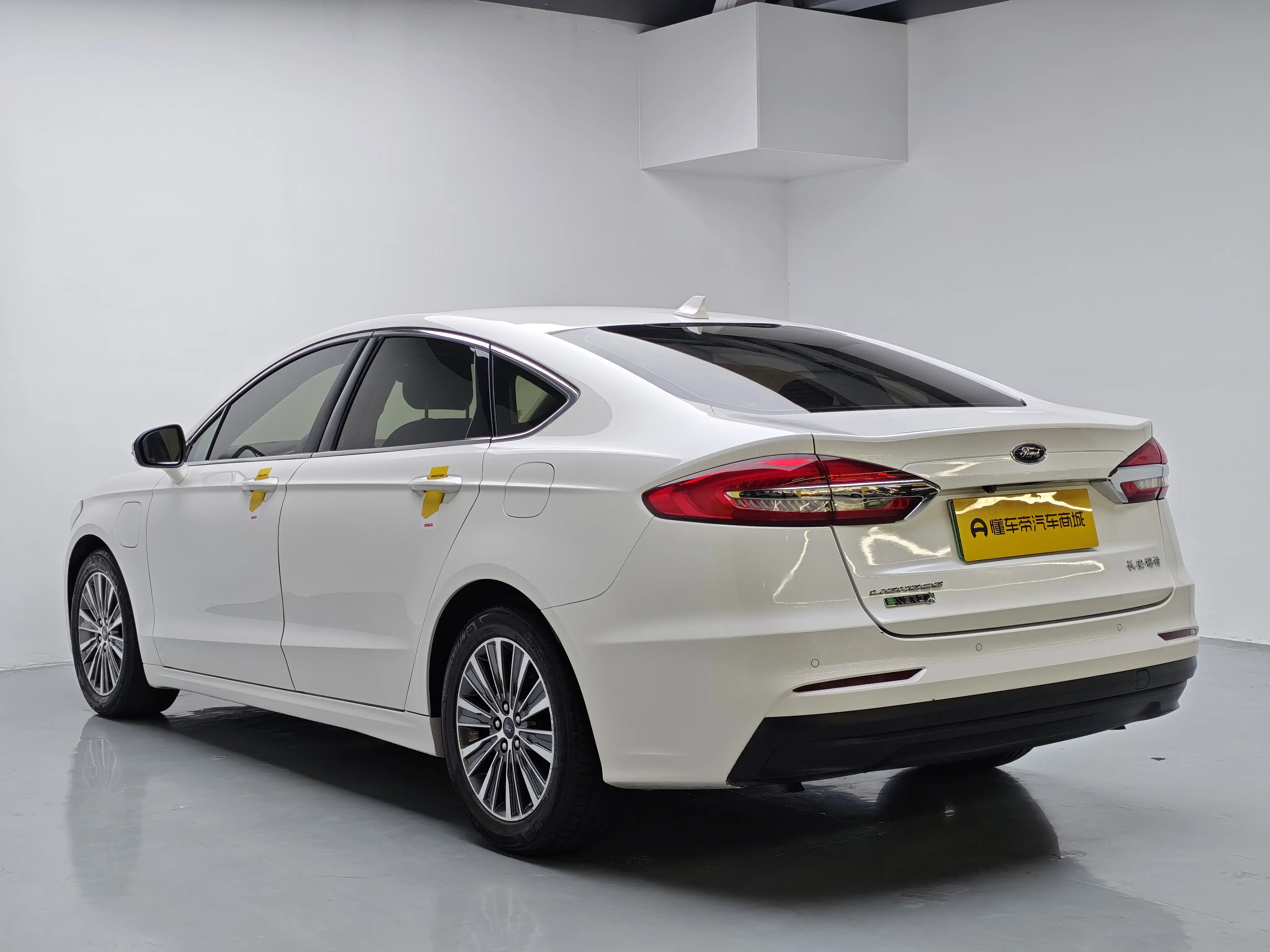 Ford Mondeo PHEV