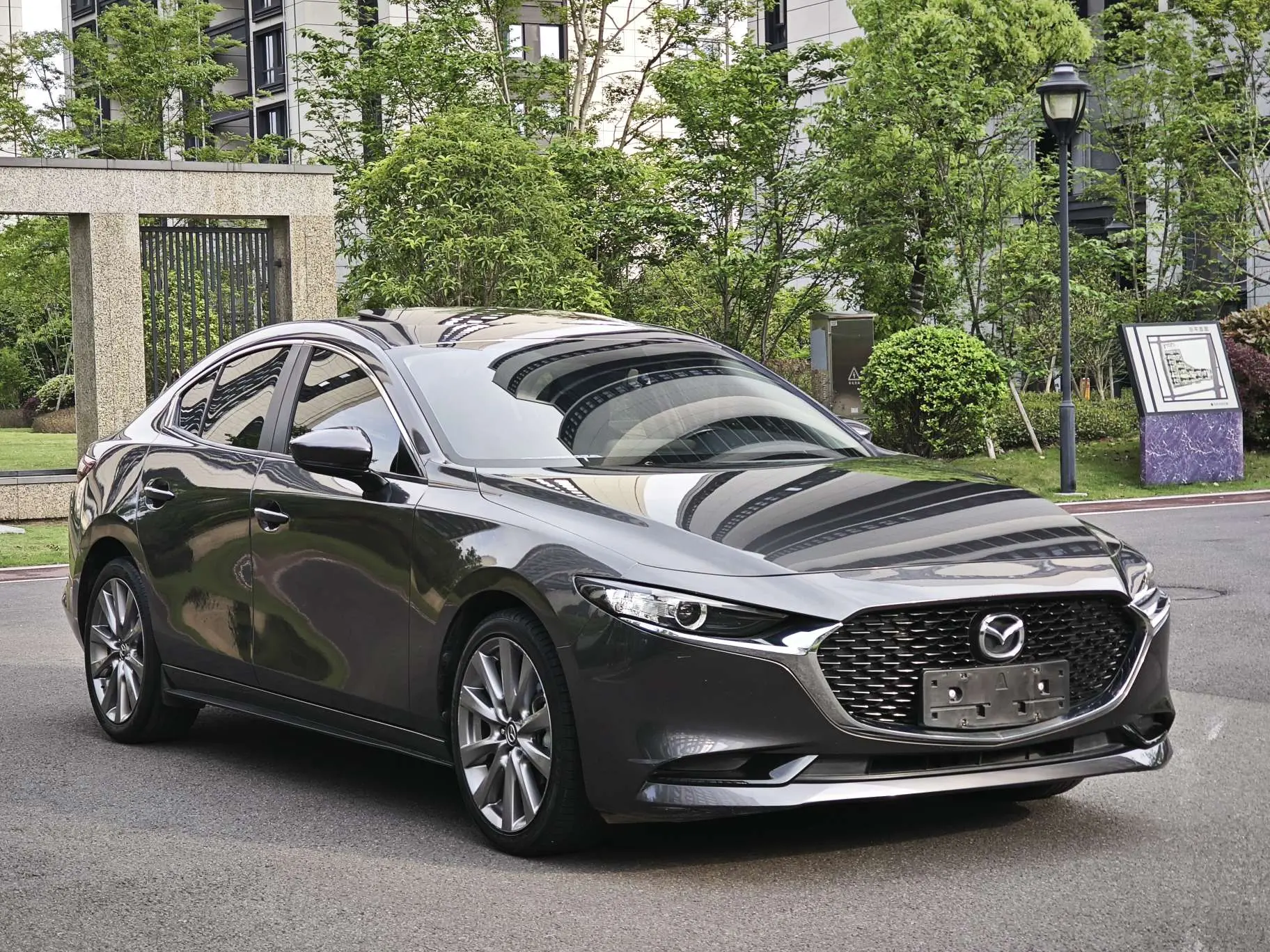 Mazda Axela