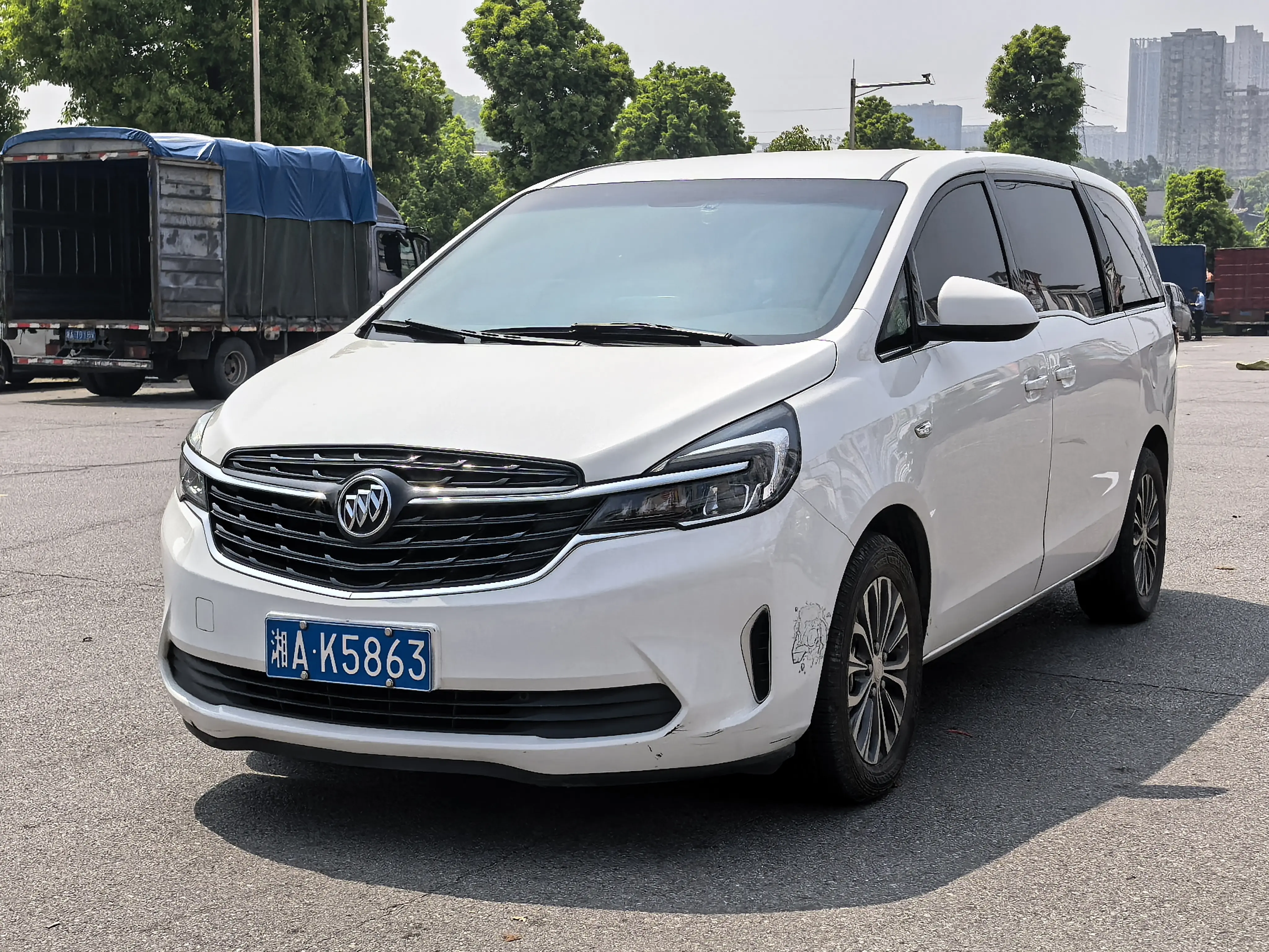Buick GL8