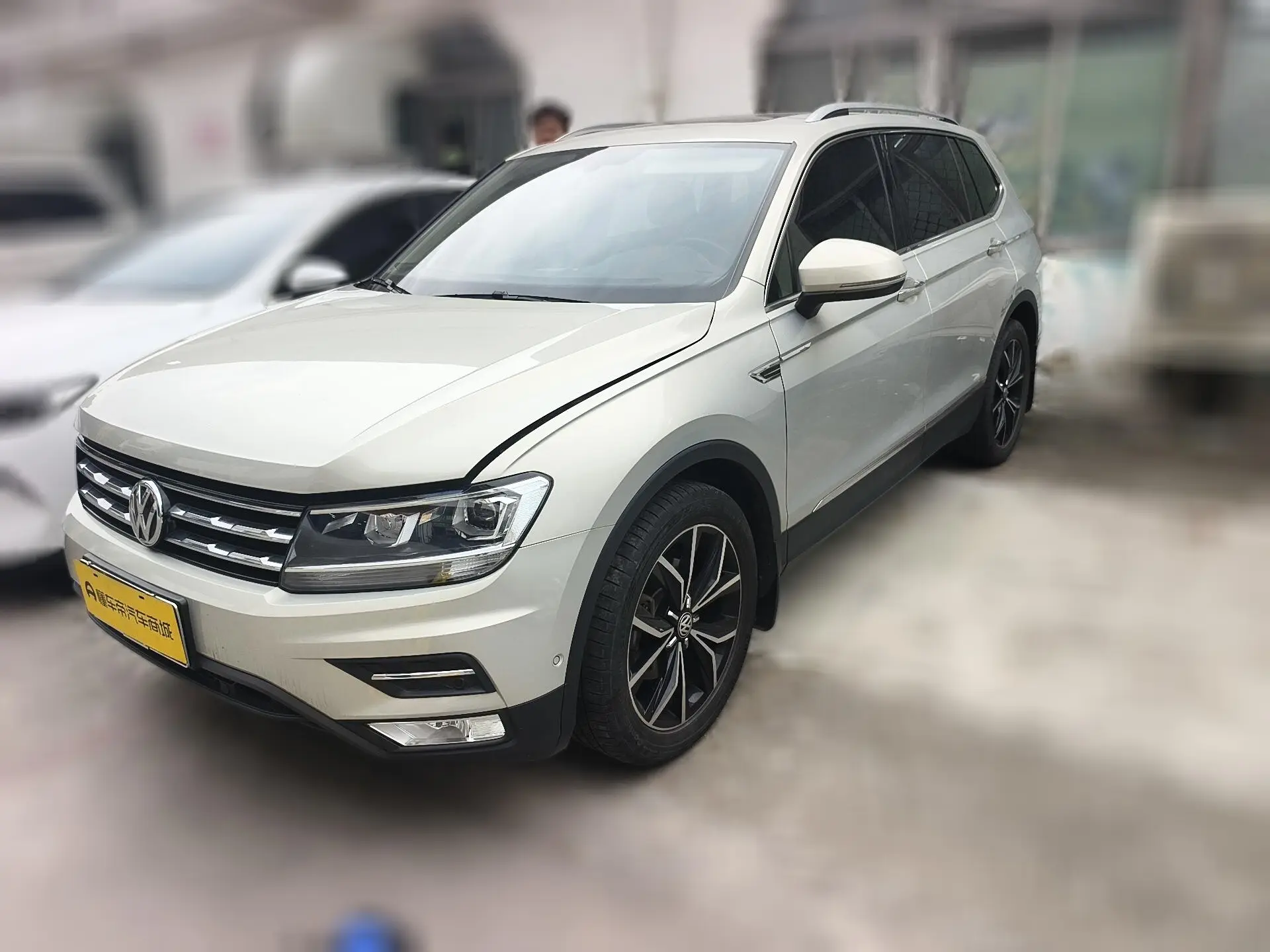 Volkswagen Tiguan L