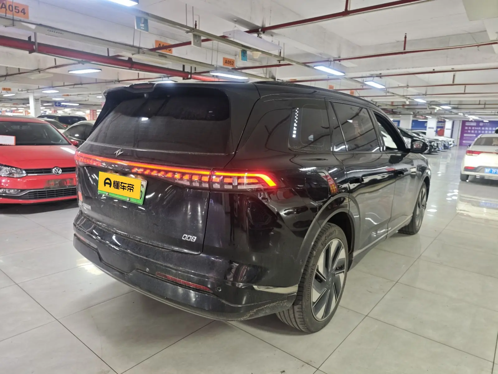 Dongfeng Eπ008