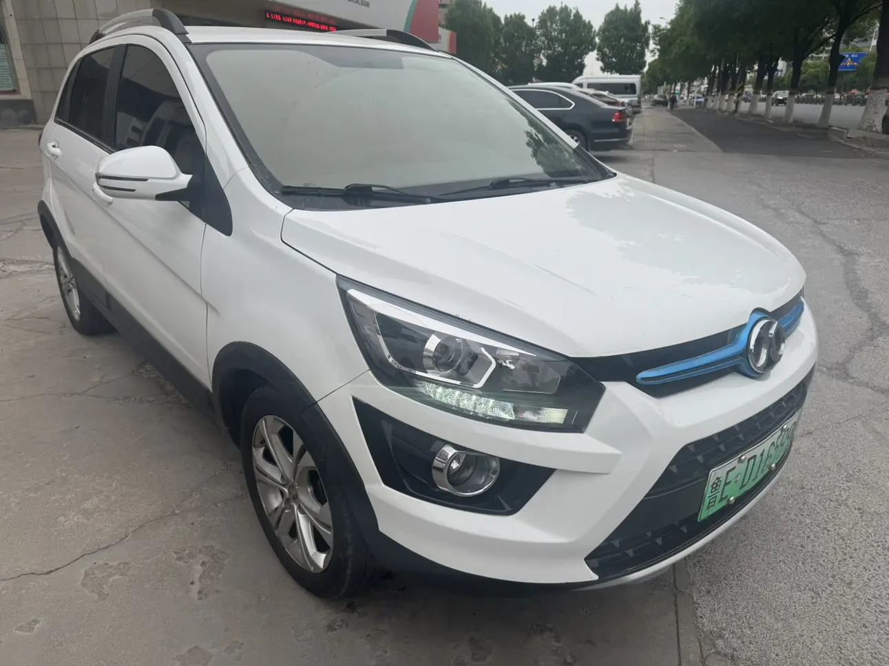 BAIC New Energy EX