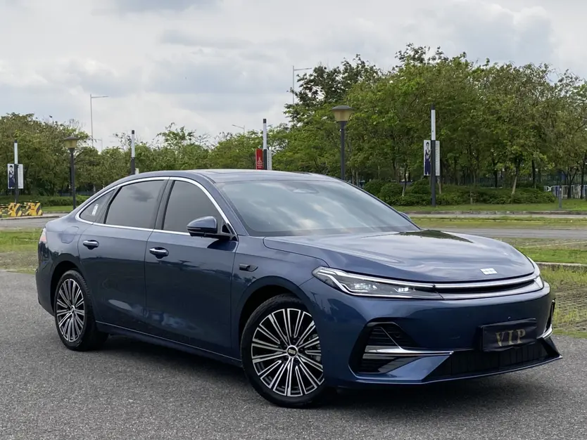 Geely Galaxy A7 EM