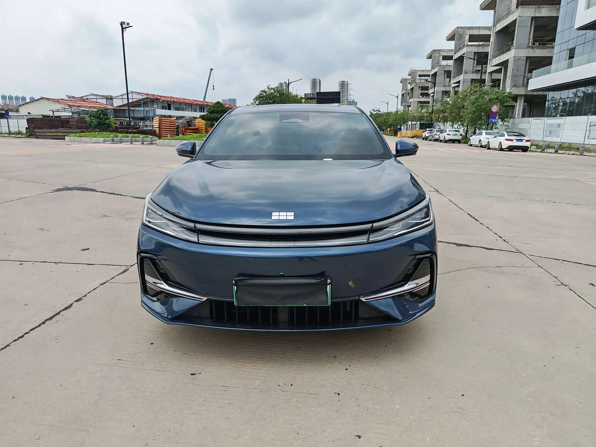 Geely Galaxy A7 EM