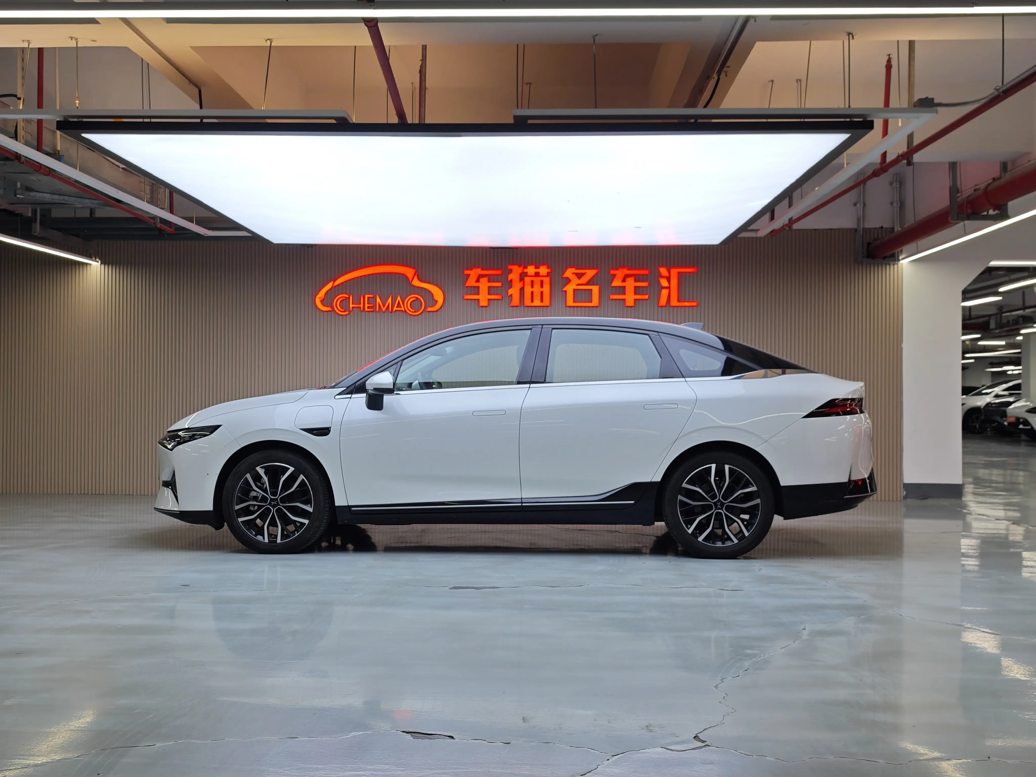 Xpeng P5