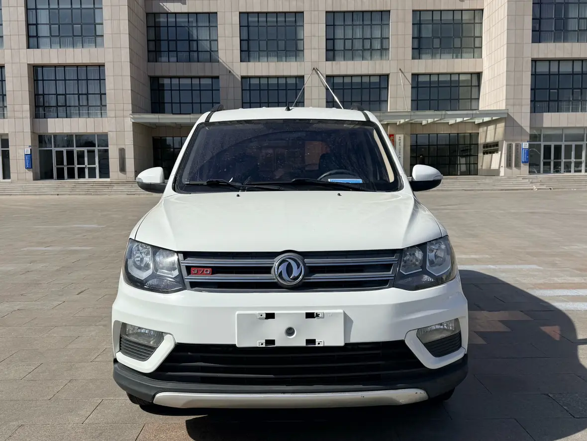 Dongfeng Fengon 370