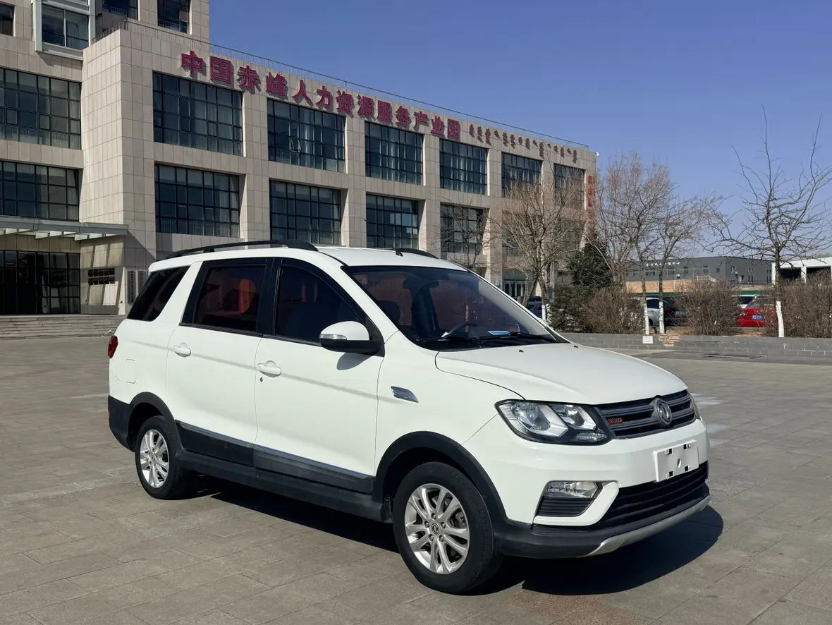 Dongfeng Fengon 370