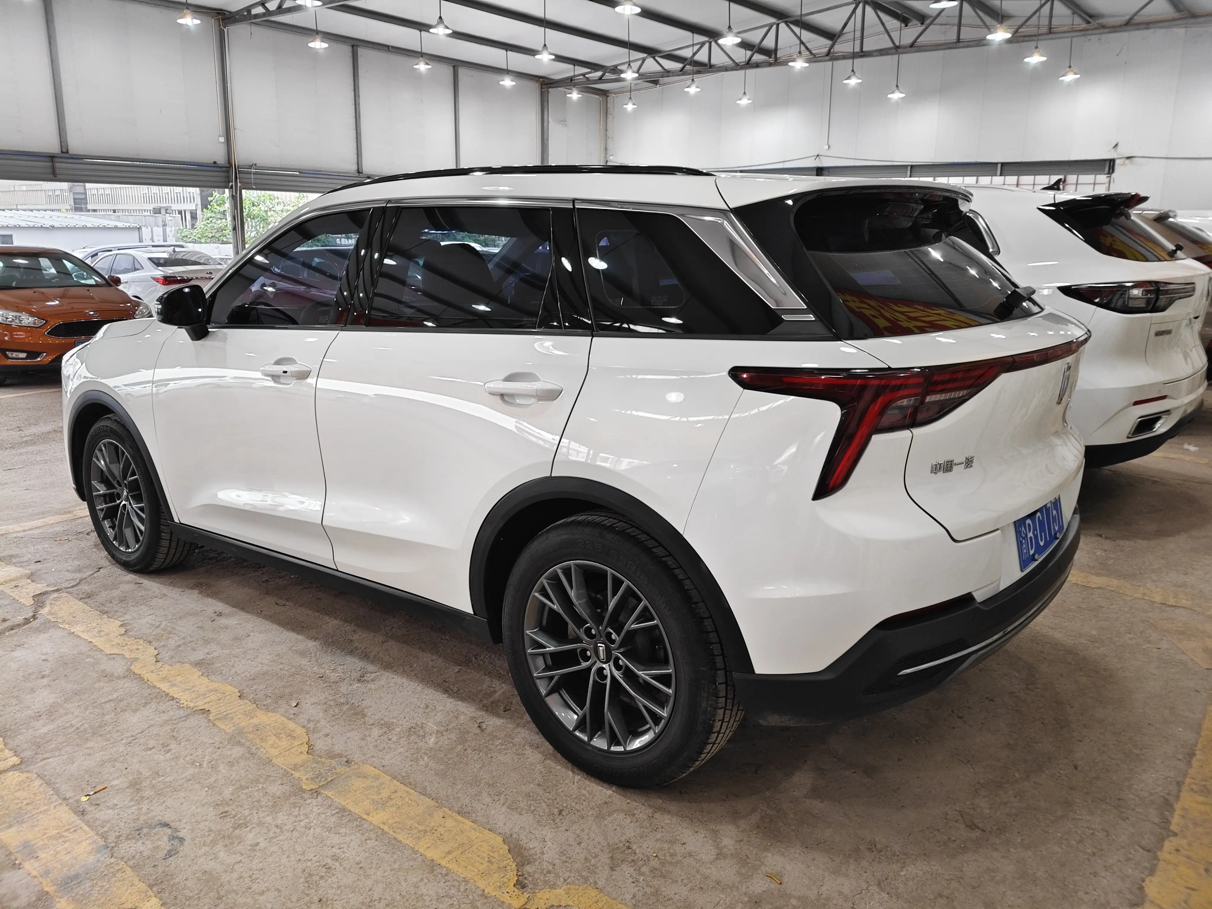 FAW Bestune T55
