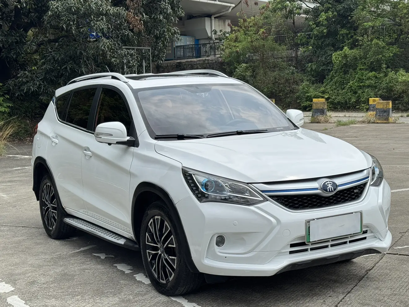 BYD Song DM