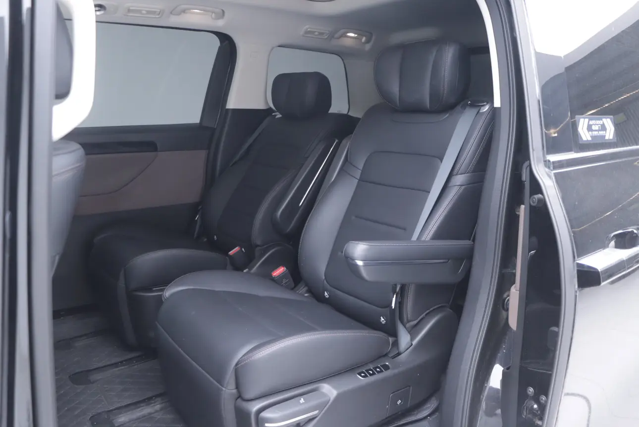 GAC Trumpchi E8