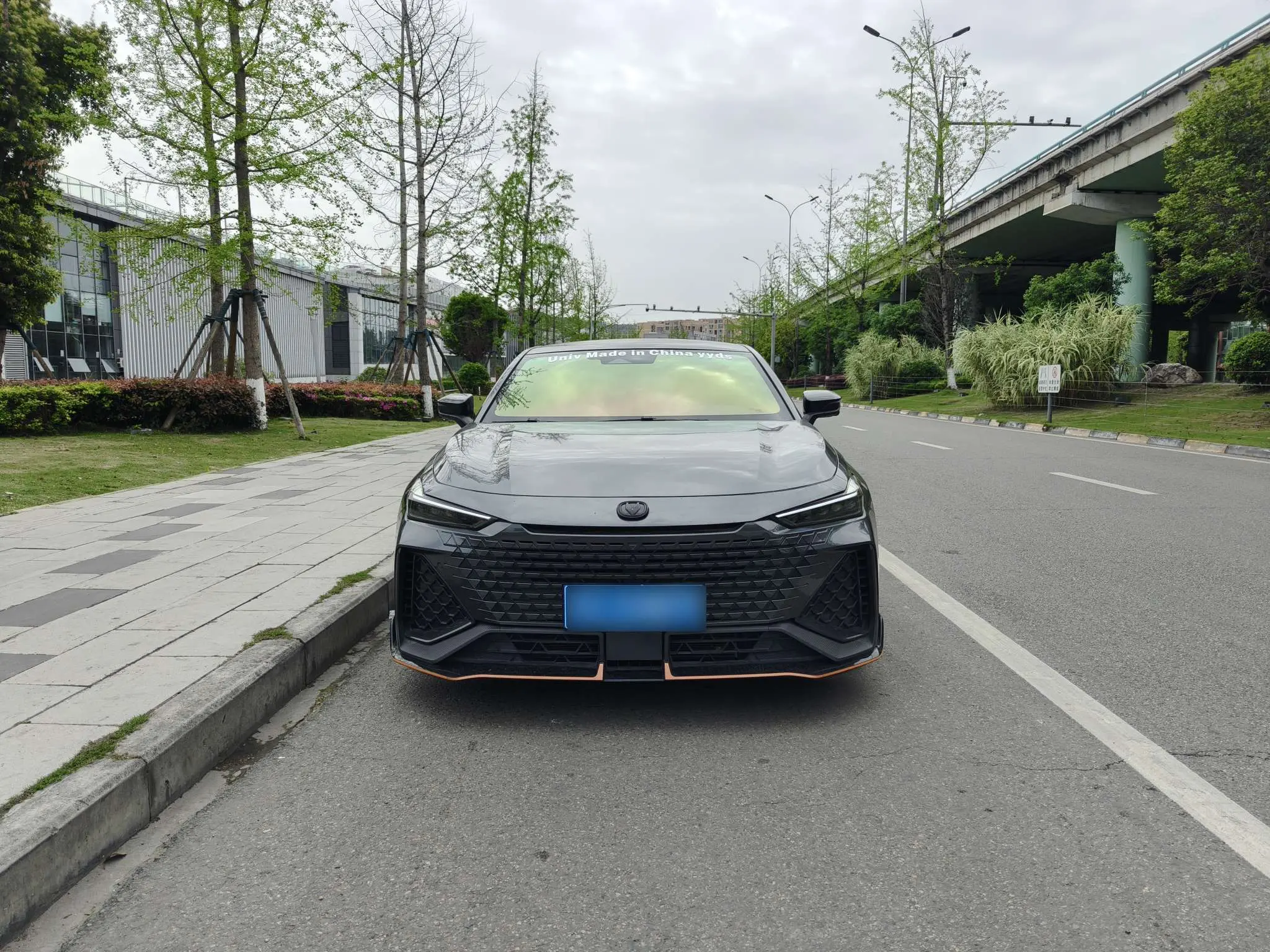 Changan UNI-V