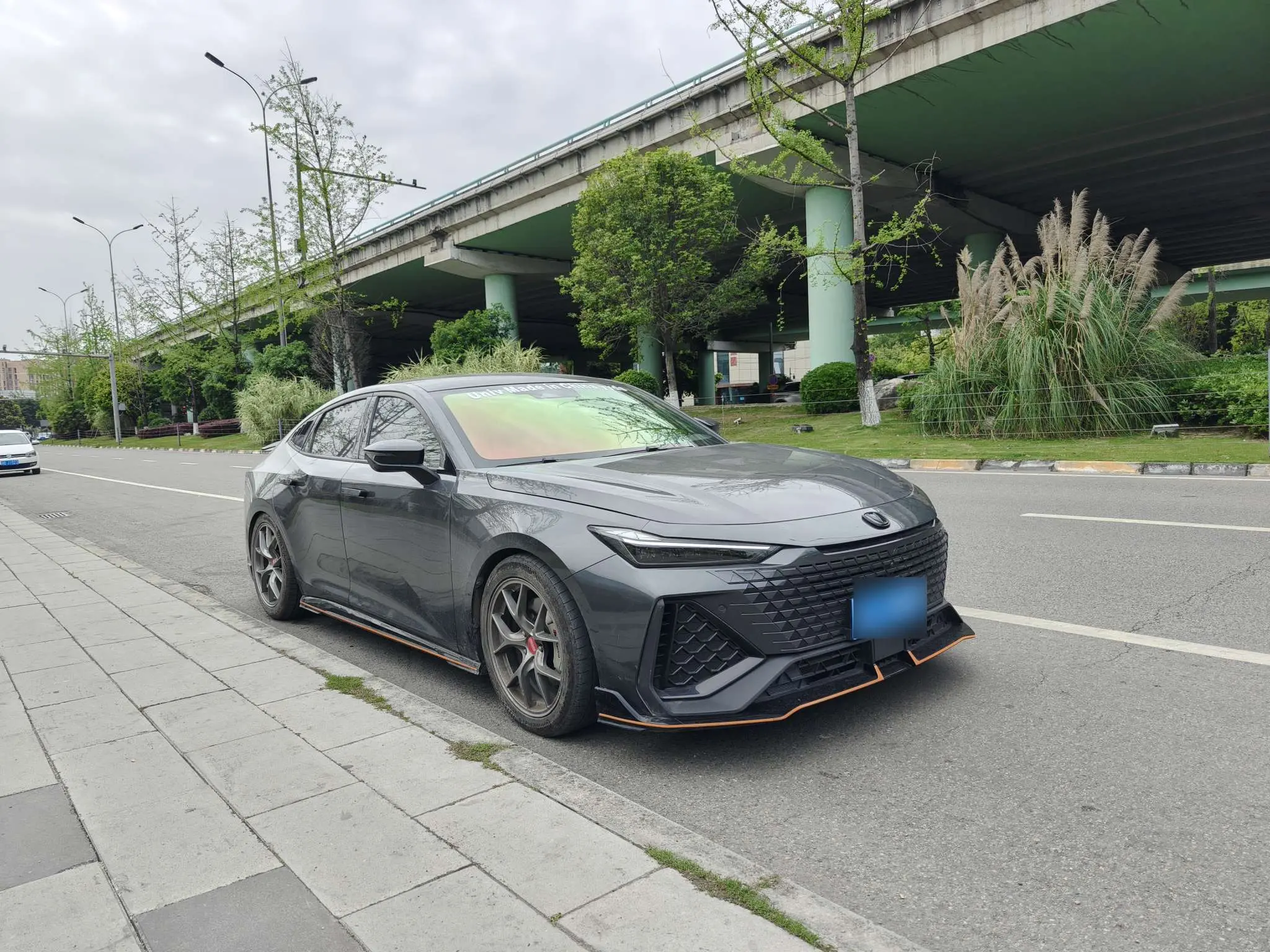 Changan UNI-V