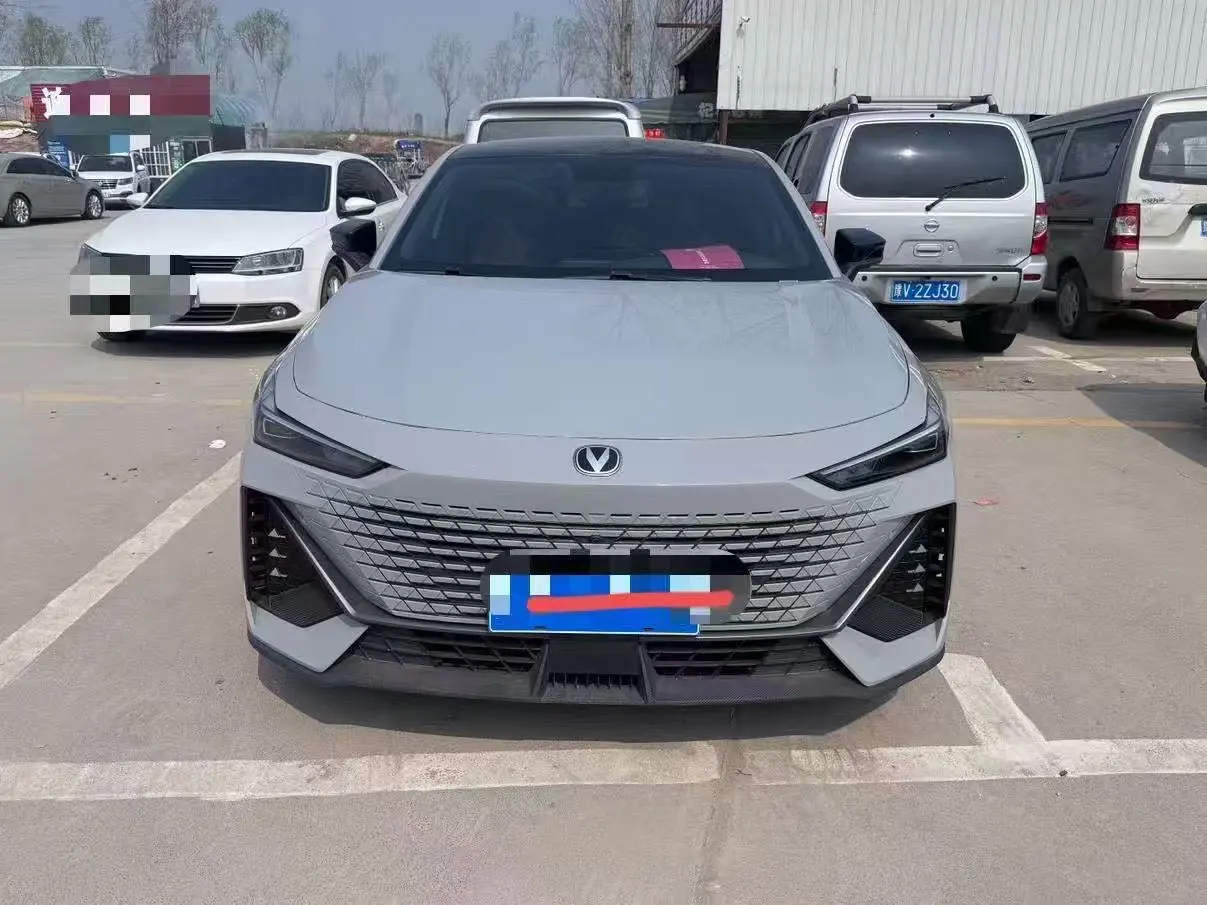 Changan UNI-V