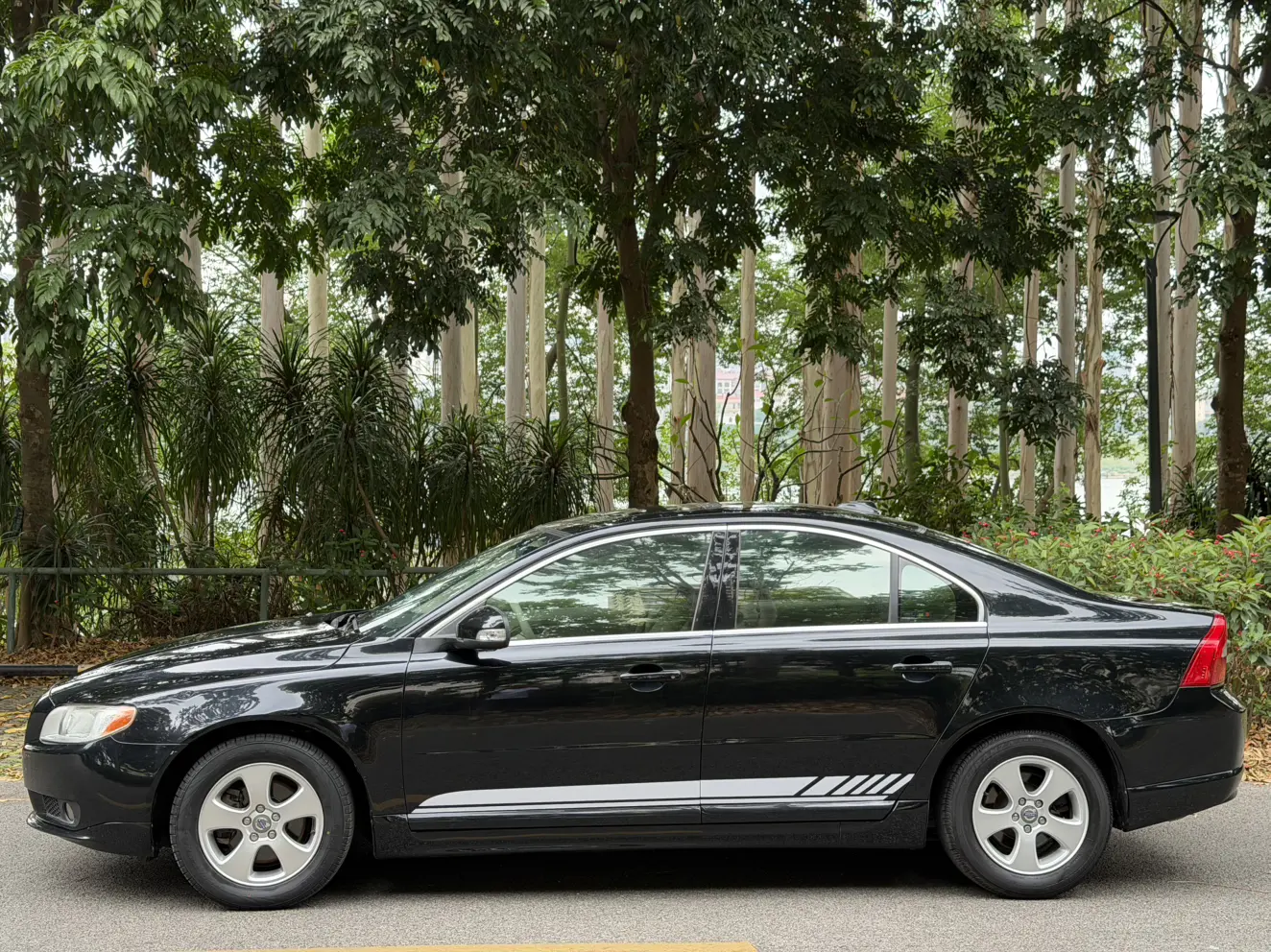 Volvo S80