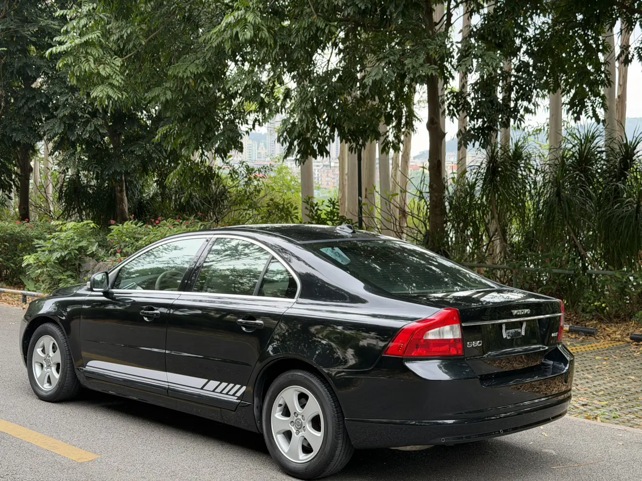 Volvo S80