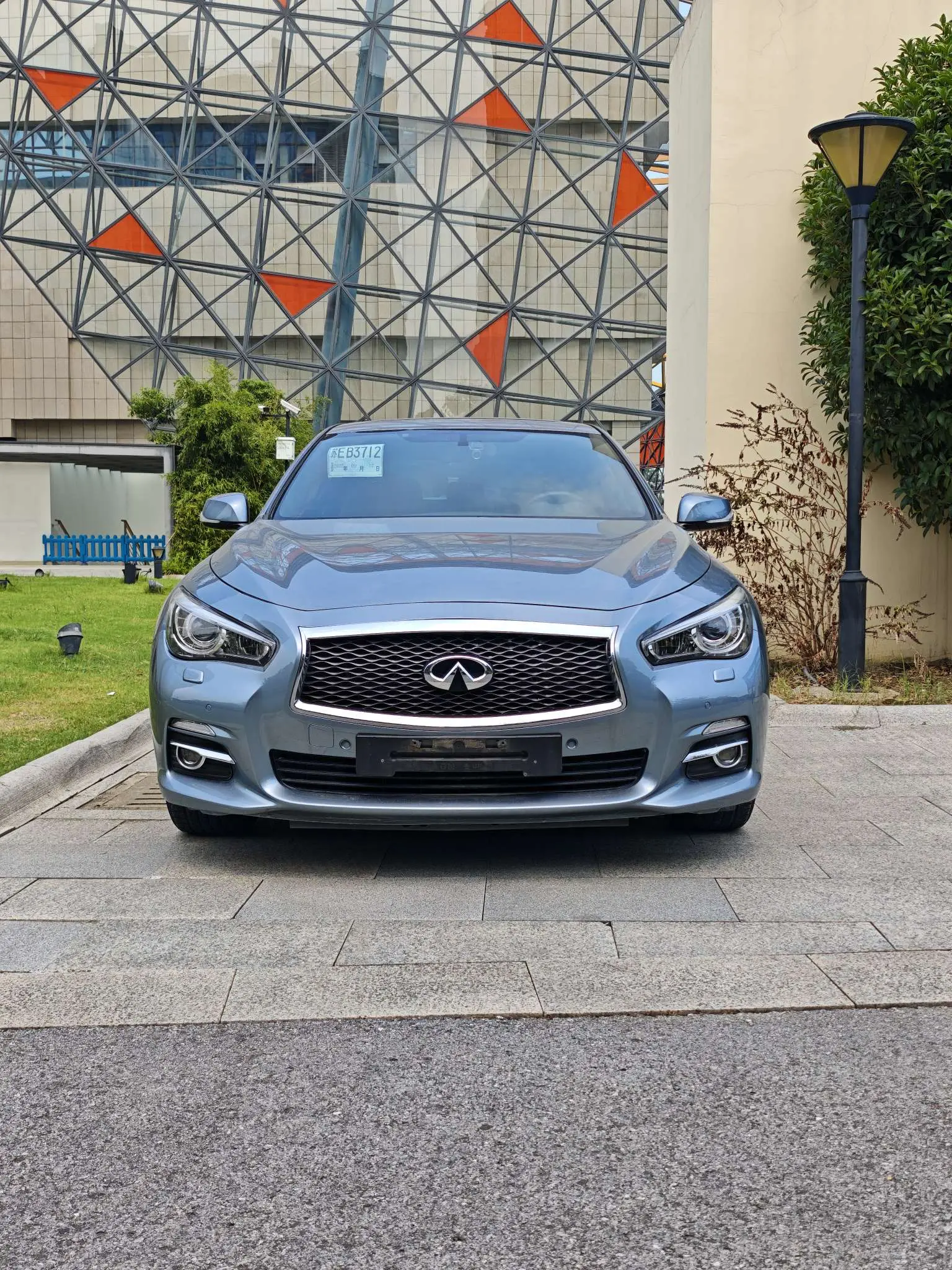 Infiniti Q50