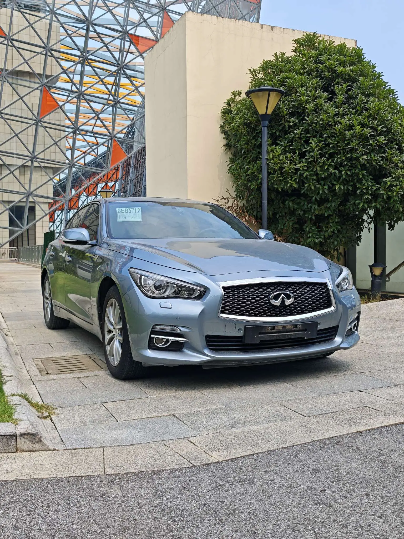 Infiniti Q50