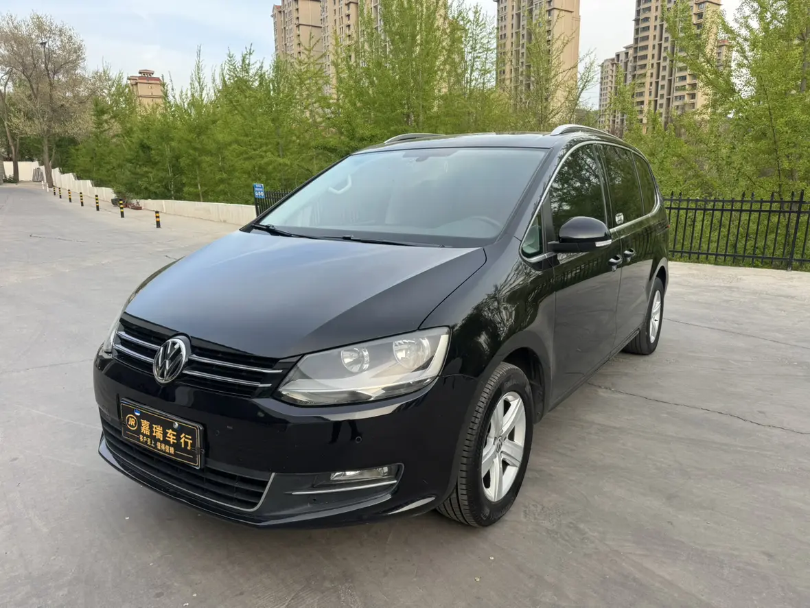 Volkswagen Sharon