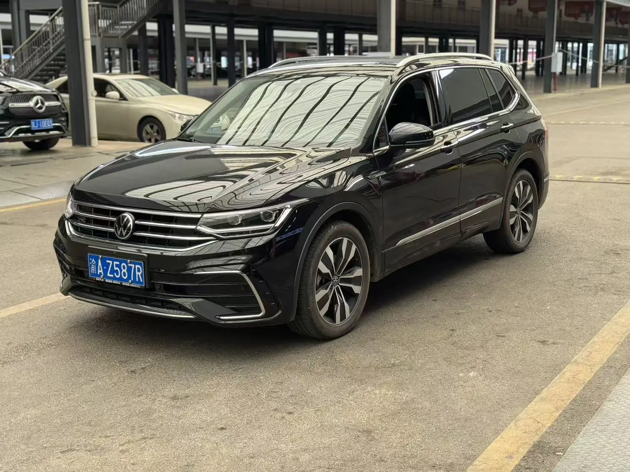 Volkswagen Tiguan L