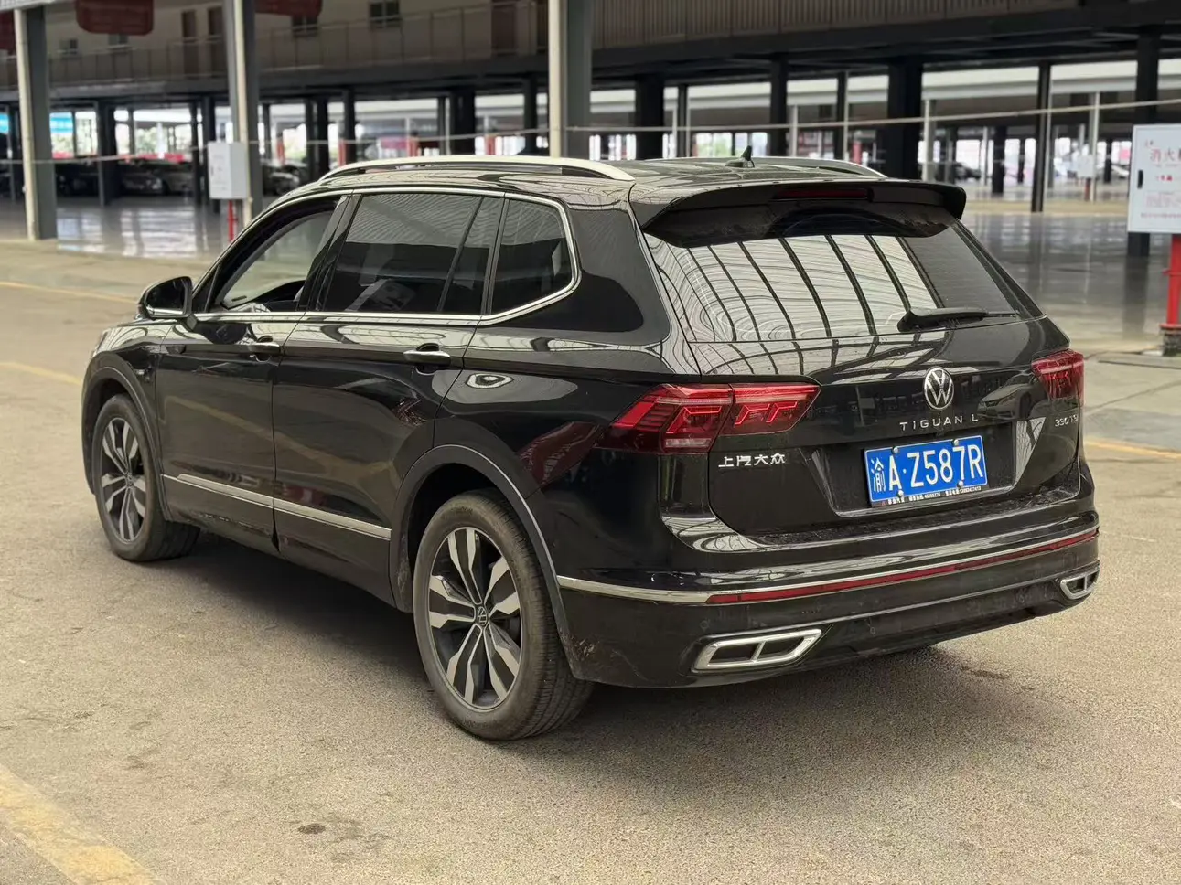 Volkswagen Tiguan L