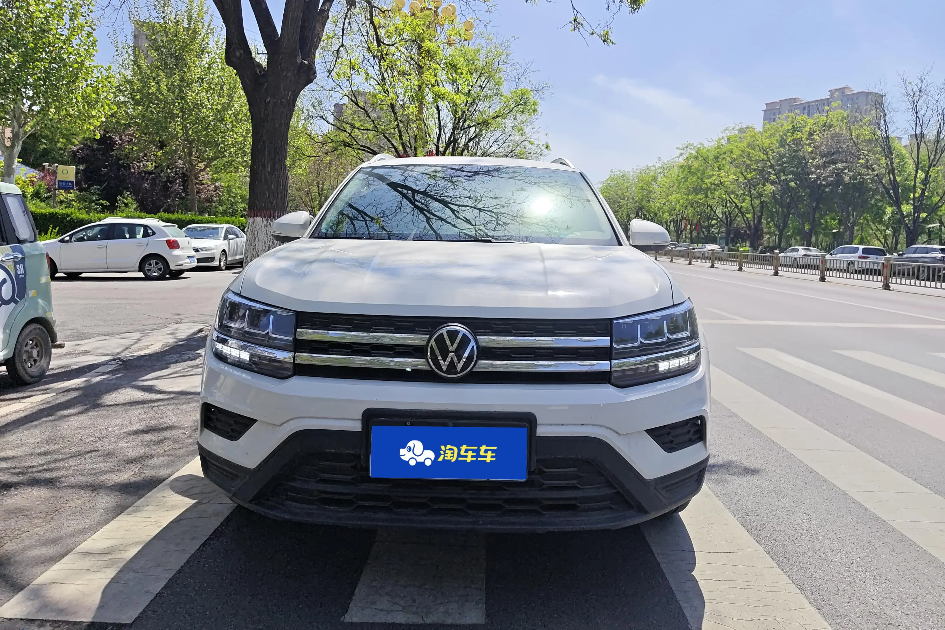 Volkswagen Tharu
