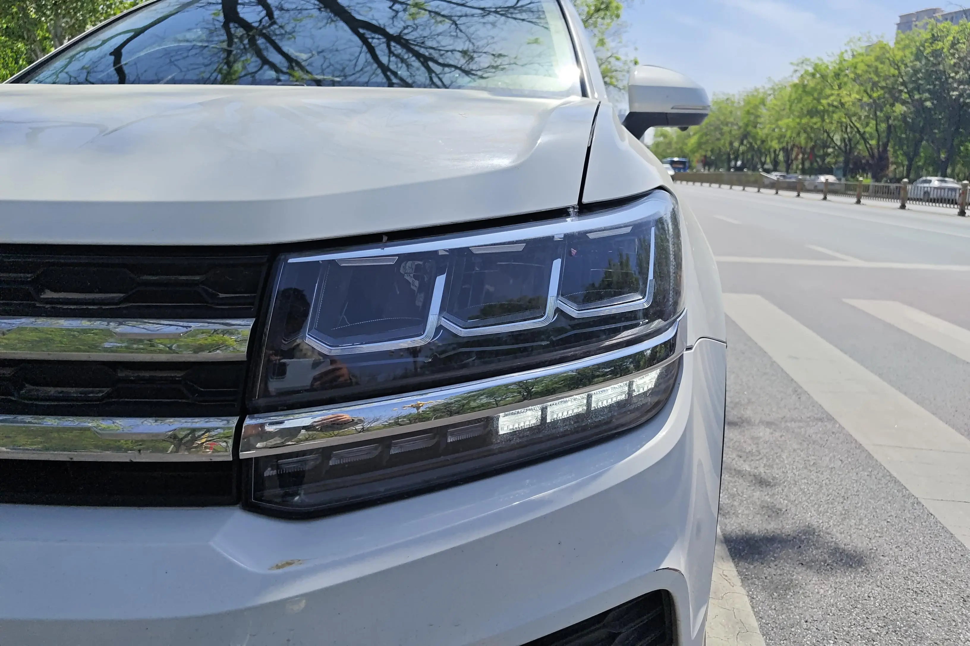 Volkswagen Tharu
