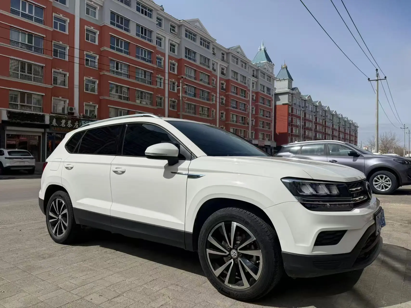 Volkswagen Tharu