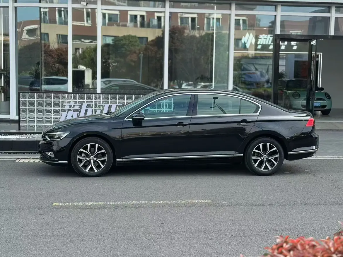 Volkswagen Magotan