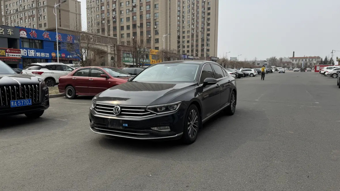 Volkswagen Magotan