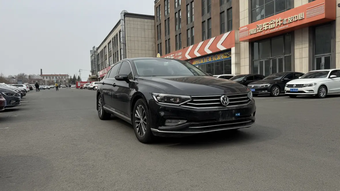 Volkswagen Magotan