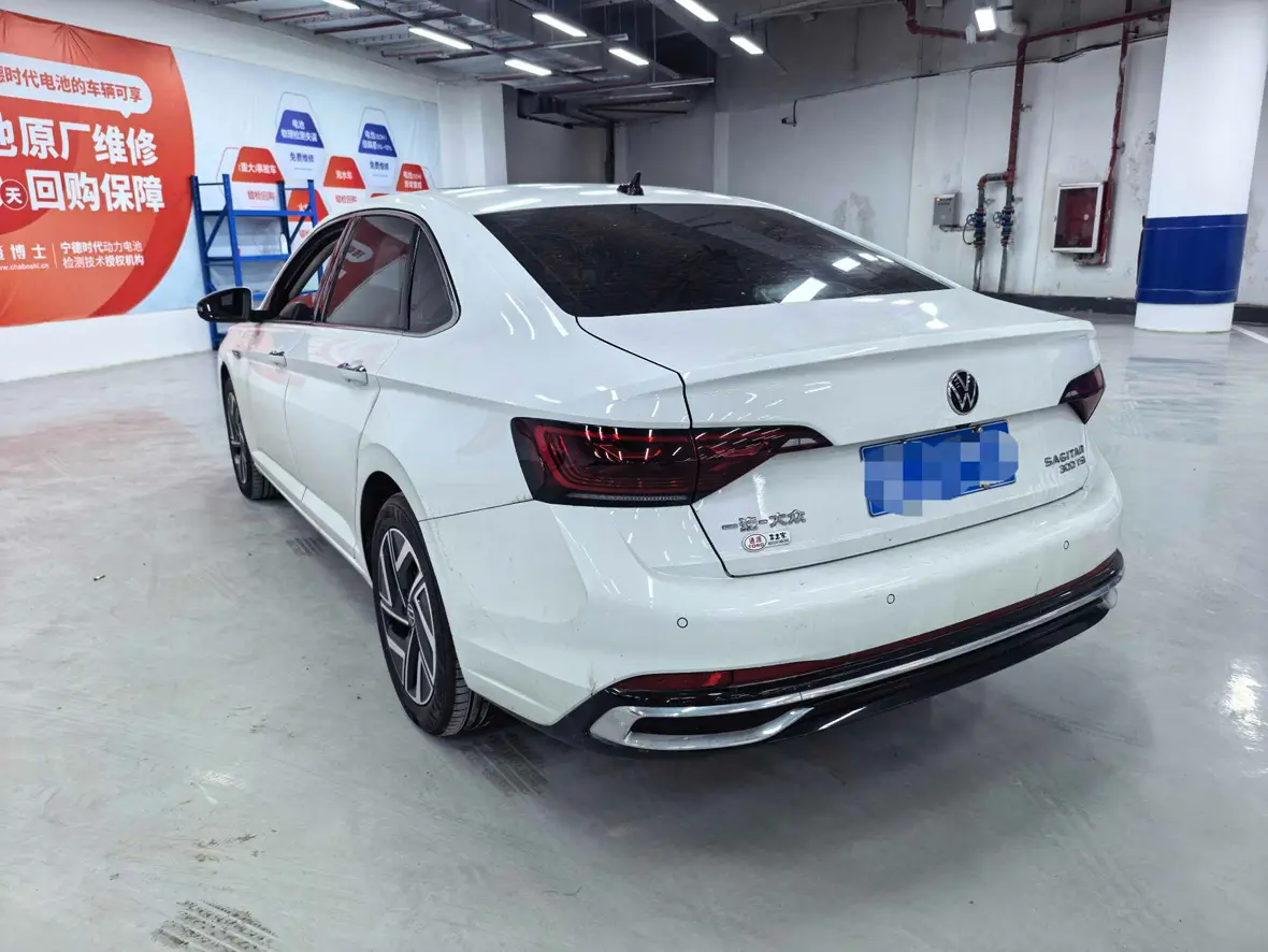 Volkswagen Sagitar