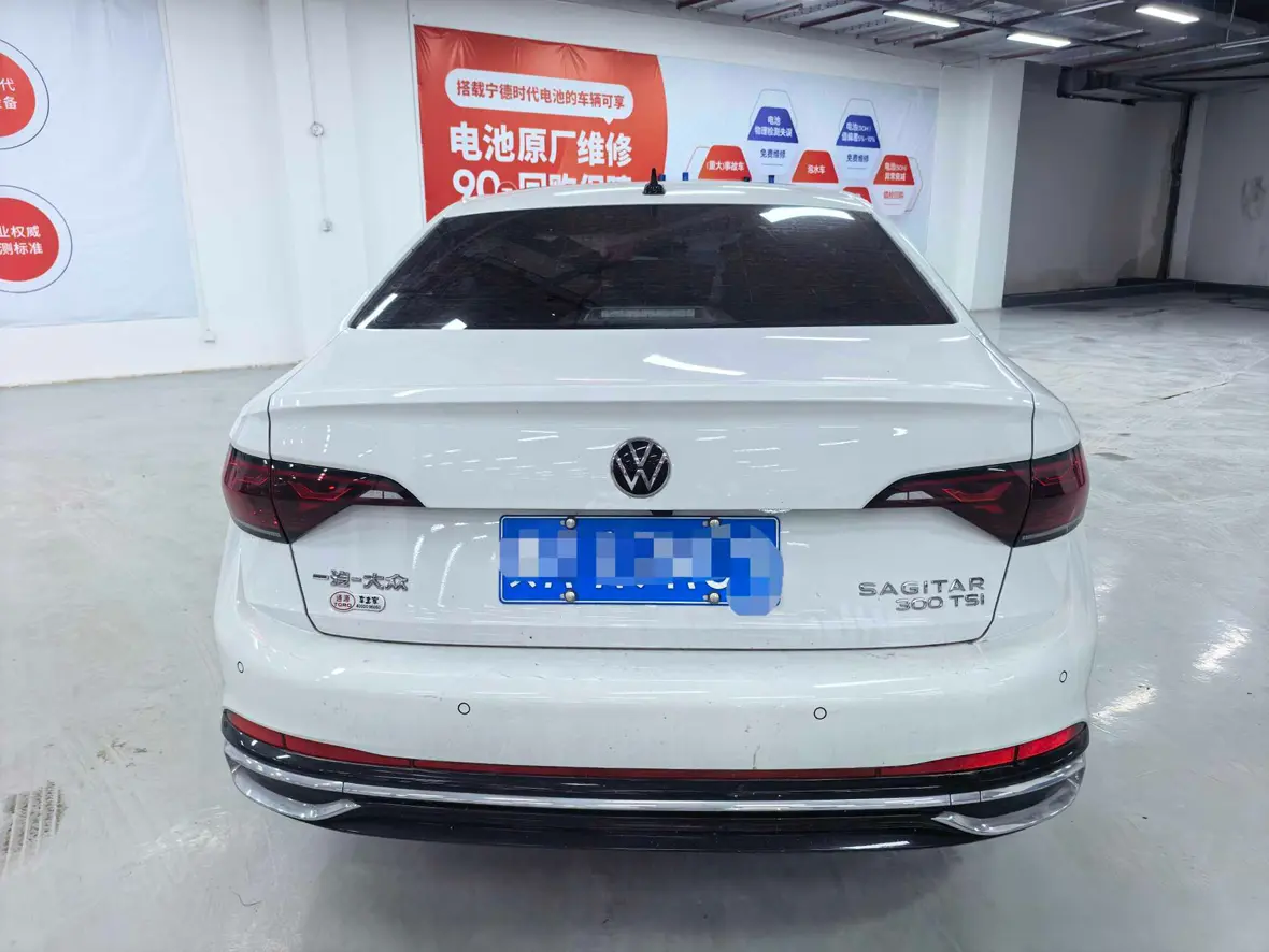 Volkswagen Sagitar
