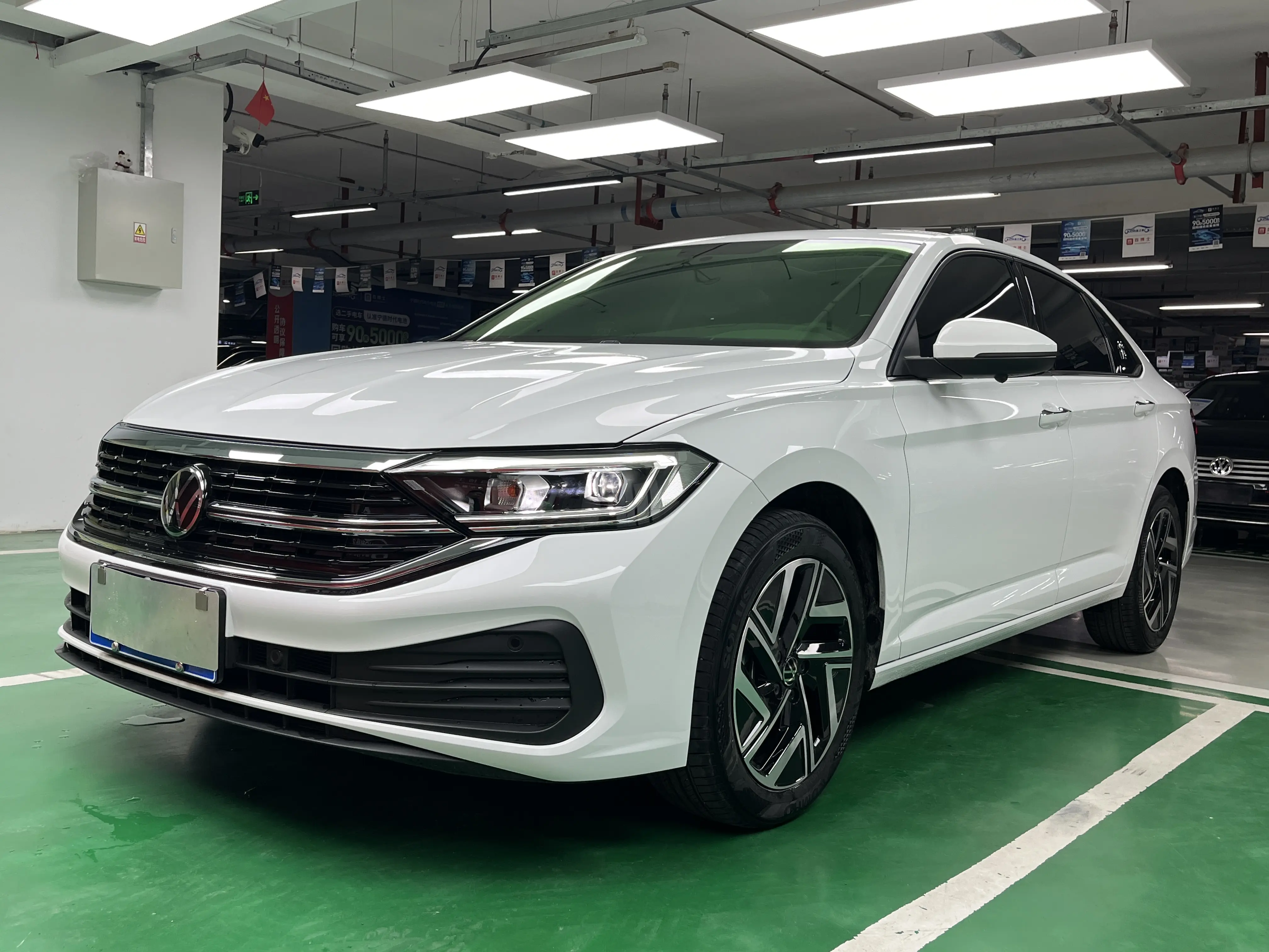 Volkswagen Sagitar