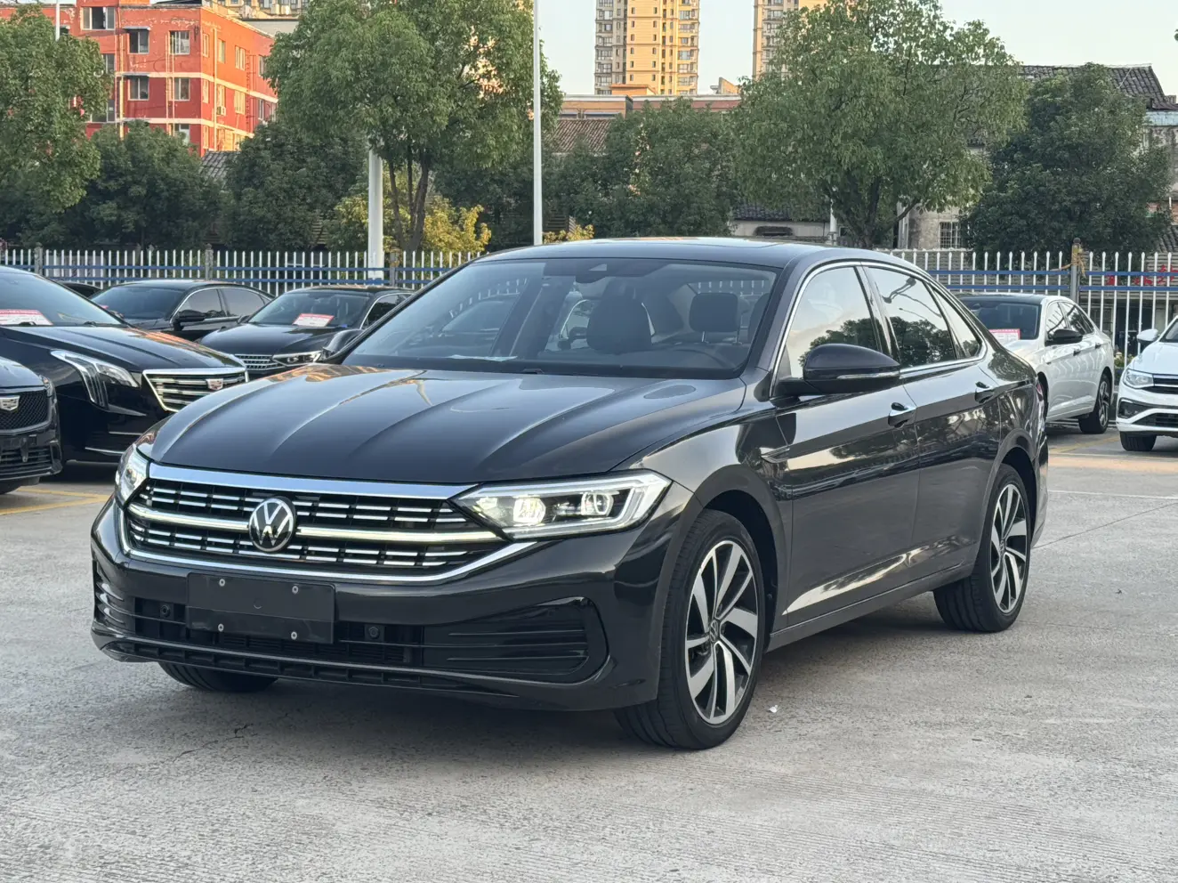 Volkswagen Sagitar