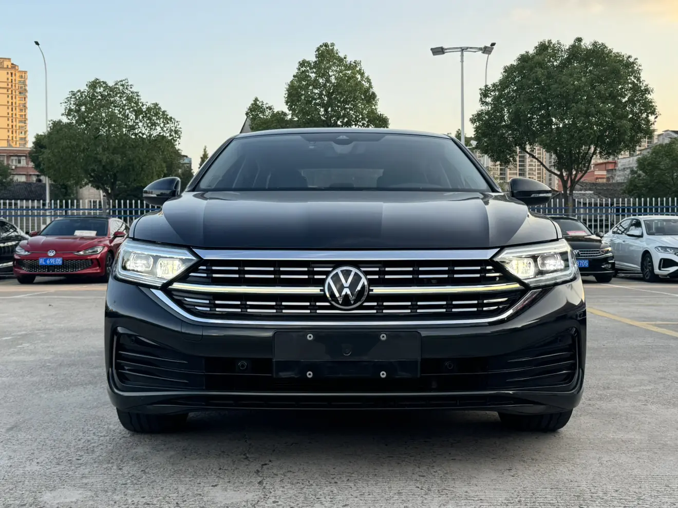 Volkswagen Sagitar