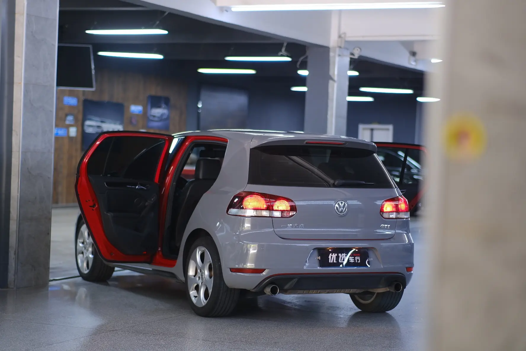 Volkswagen Golf GTI