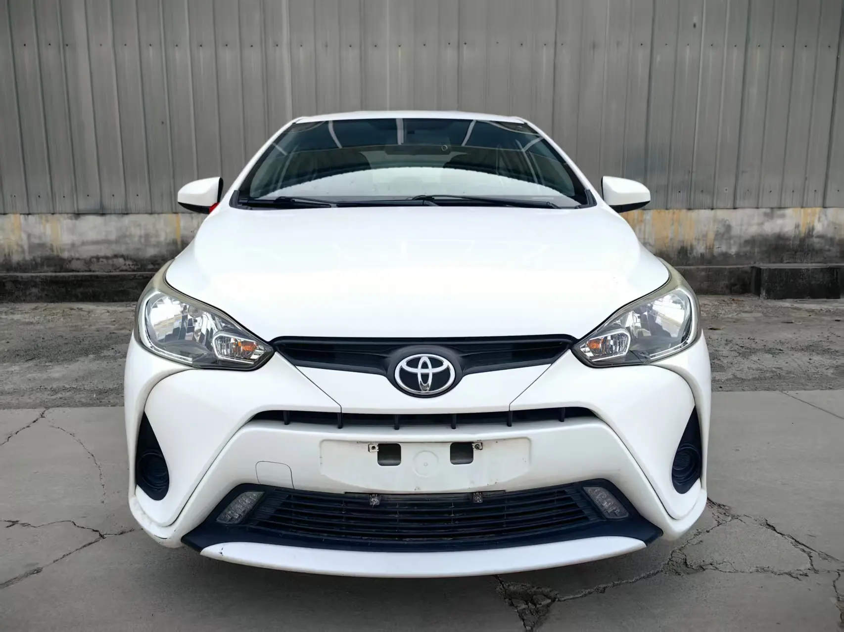 Toyota YARiS L Enjoy