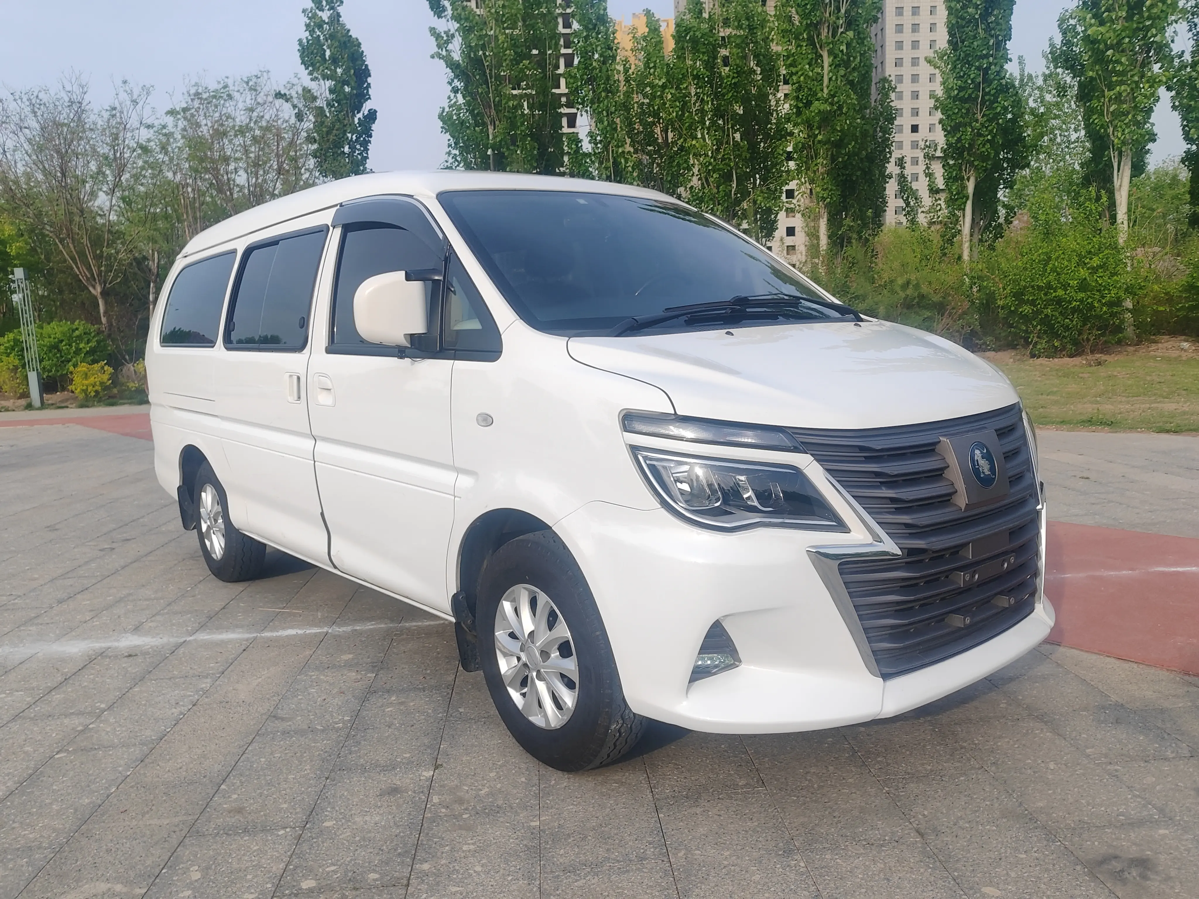 Forthing Lingzhi New Energy