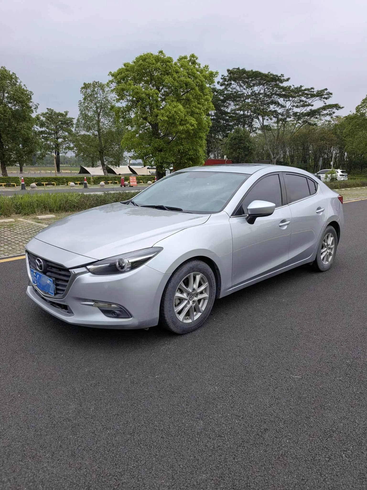 Mazda Axela