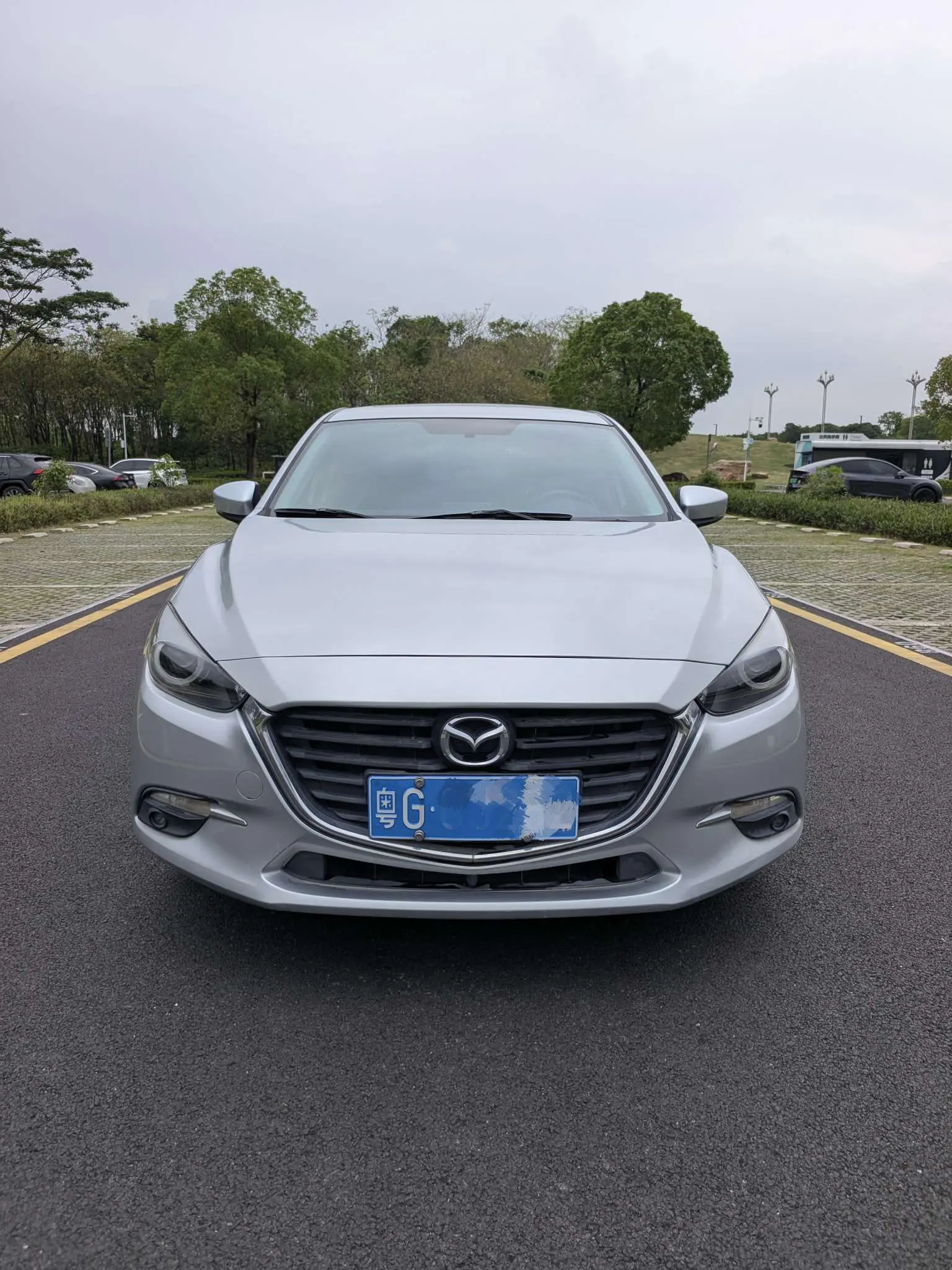 Mazda Axela
