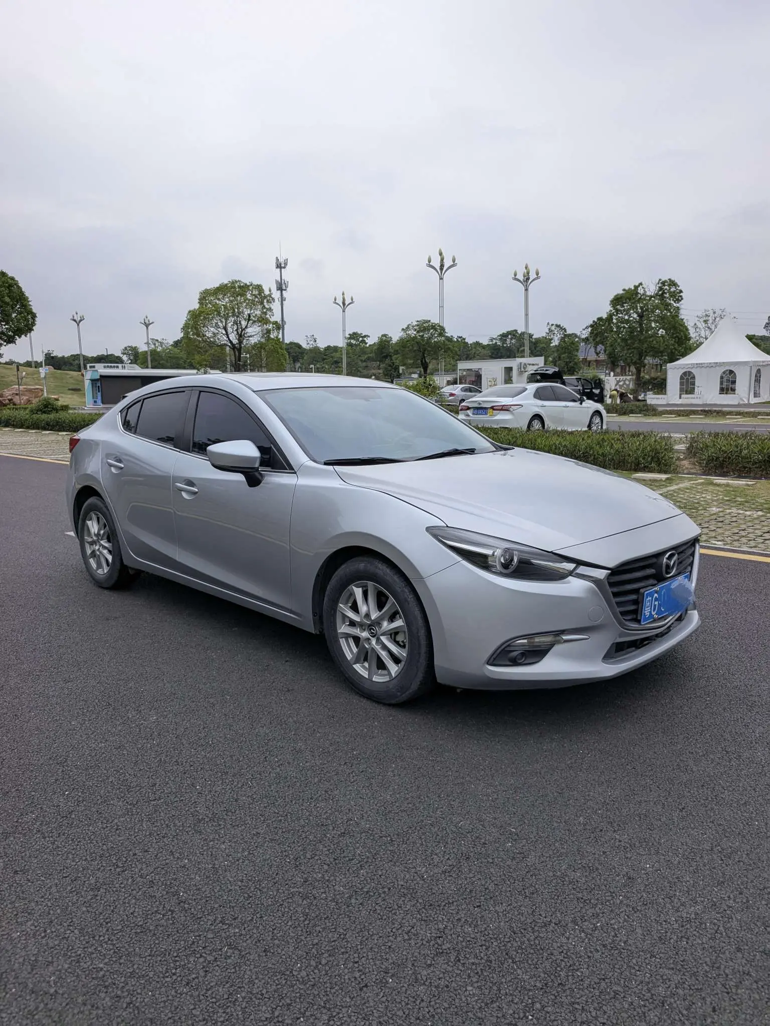 Mazda Axela