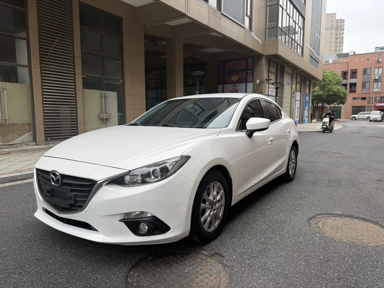 Mazda Axela