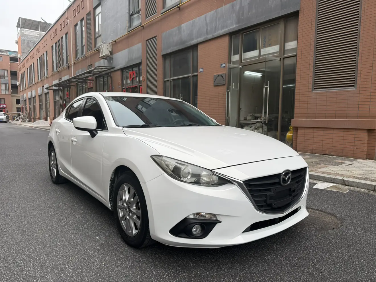Mazda Axela
