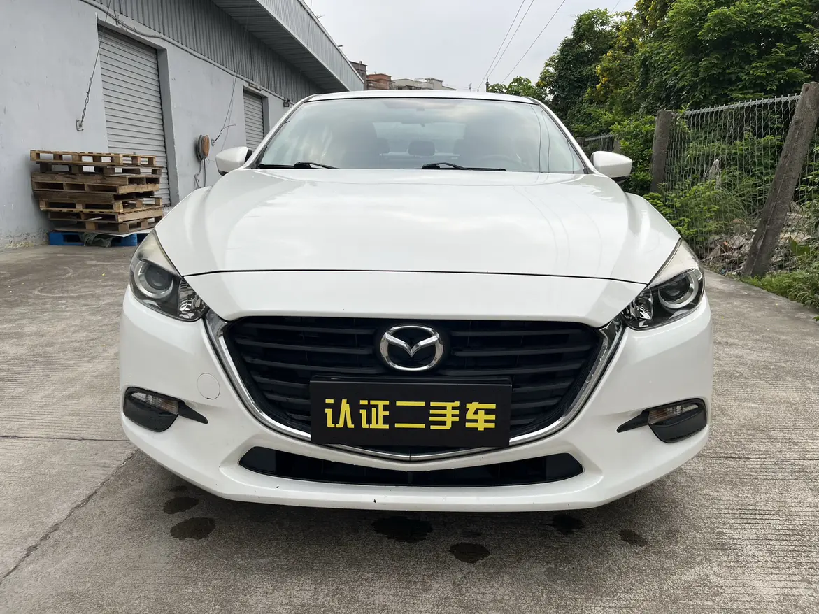 Mazda Axela