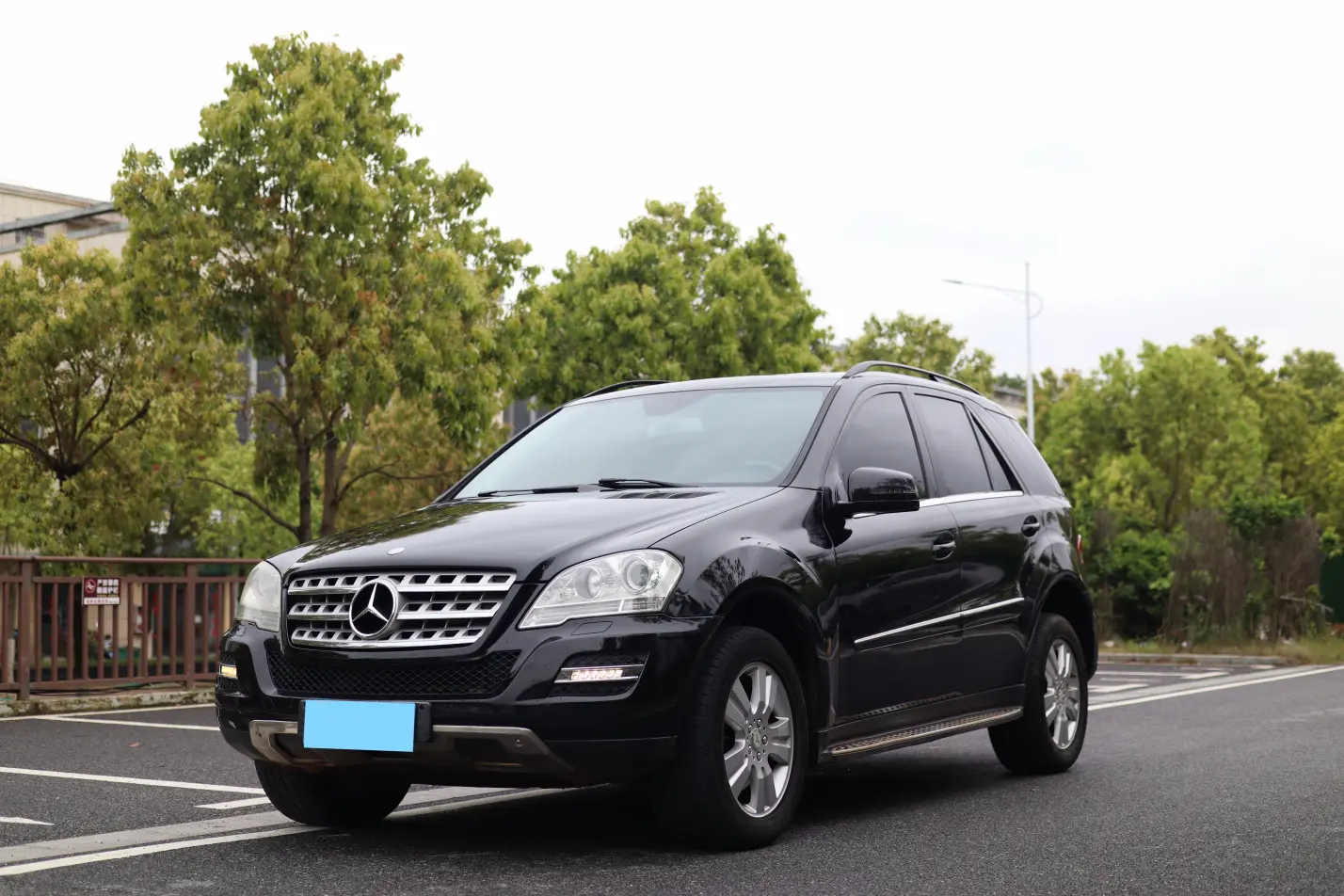 Mercedes-Benz Mercedes Benz M Class