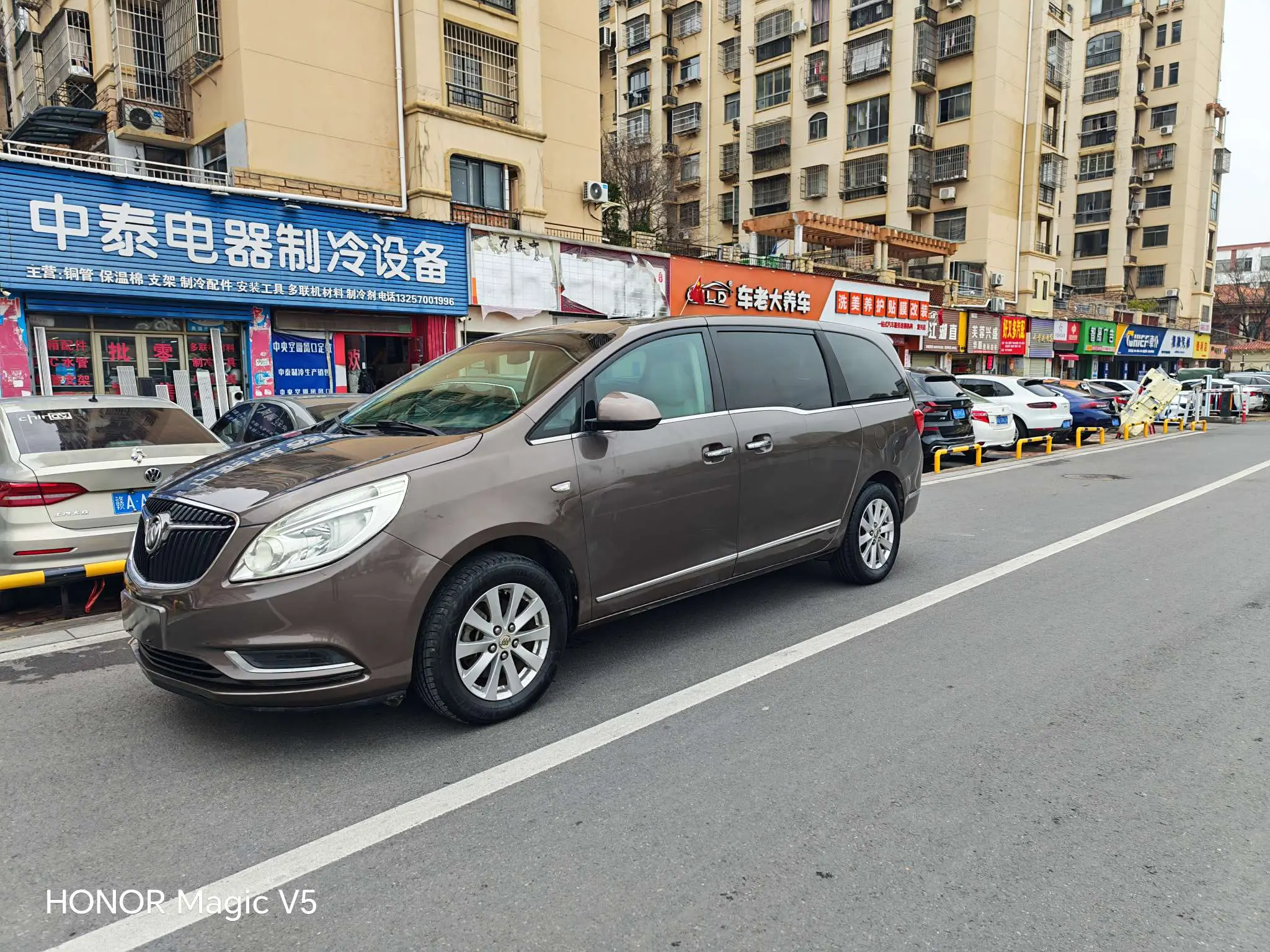Buick GL8